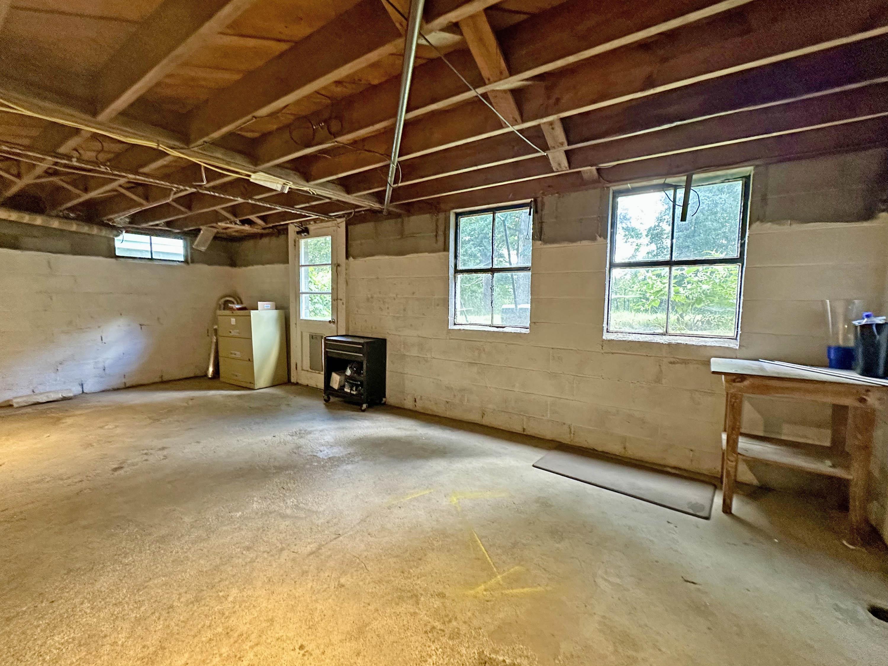 145 Belmont Avenue photo 13