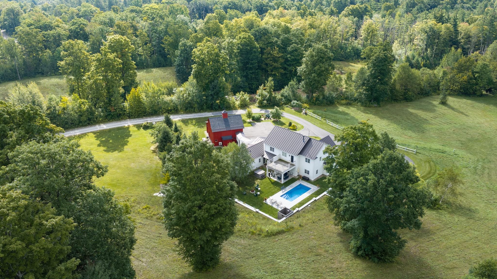 120 Summit View photo 36