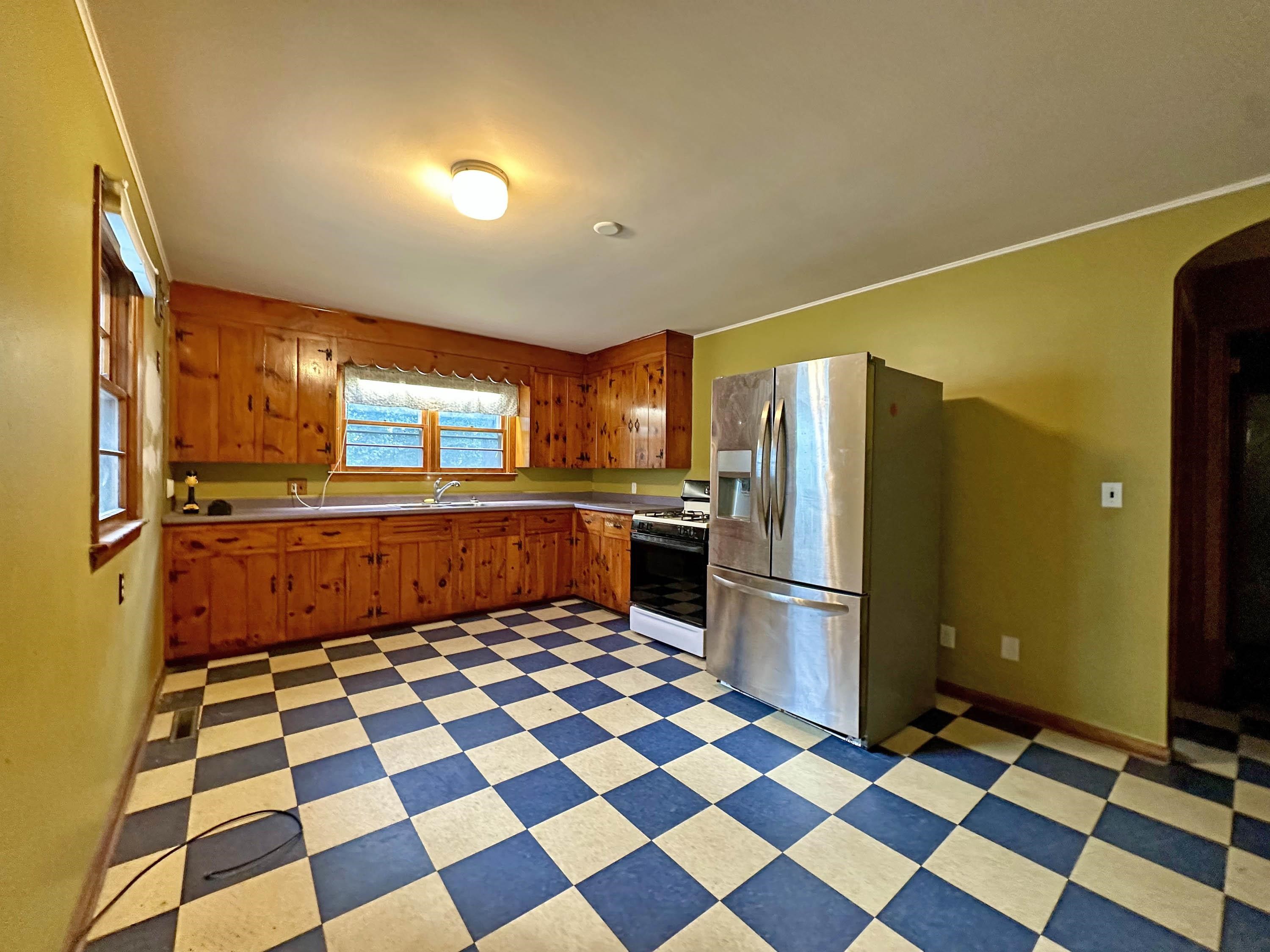 145 Belmont Avenue photo 6