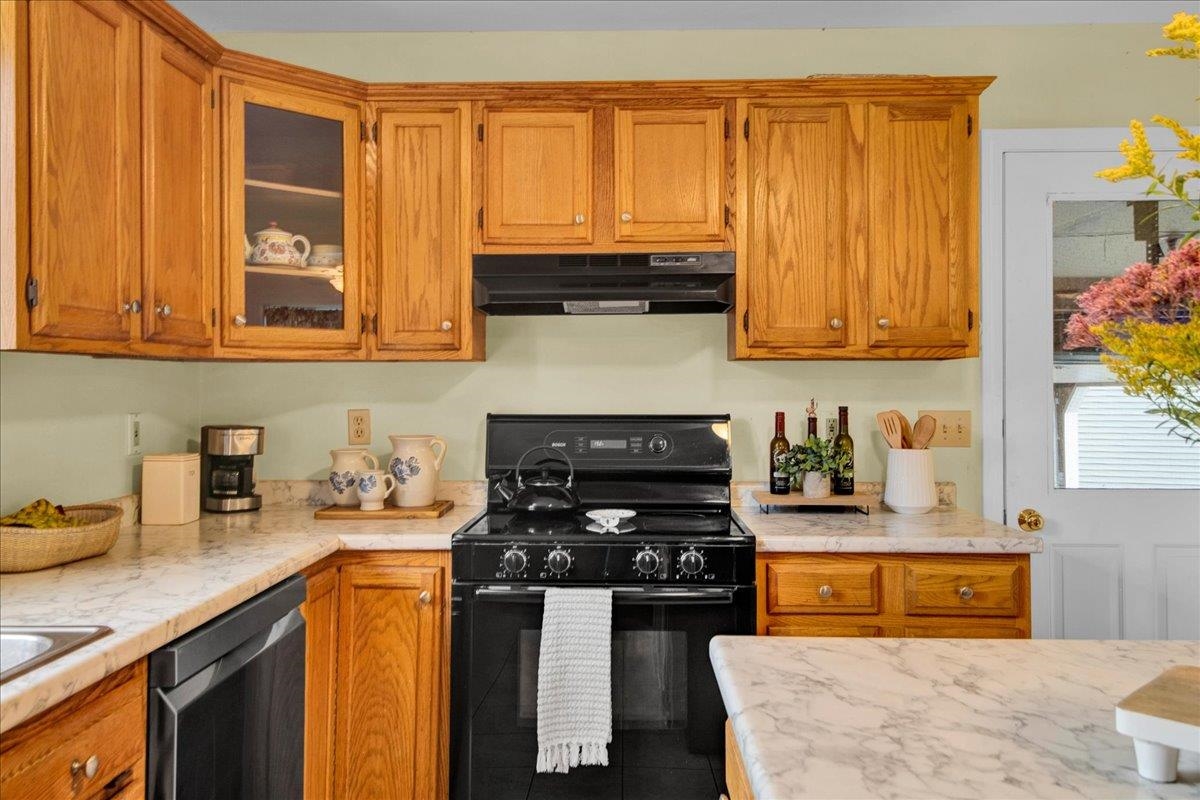 245 Pleasant Acres Drive photo 10
