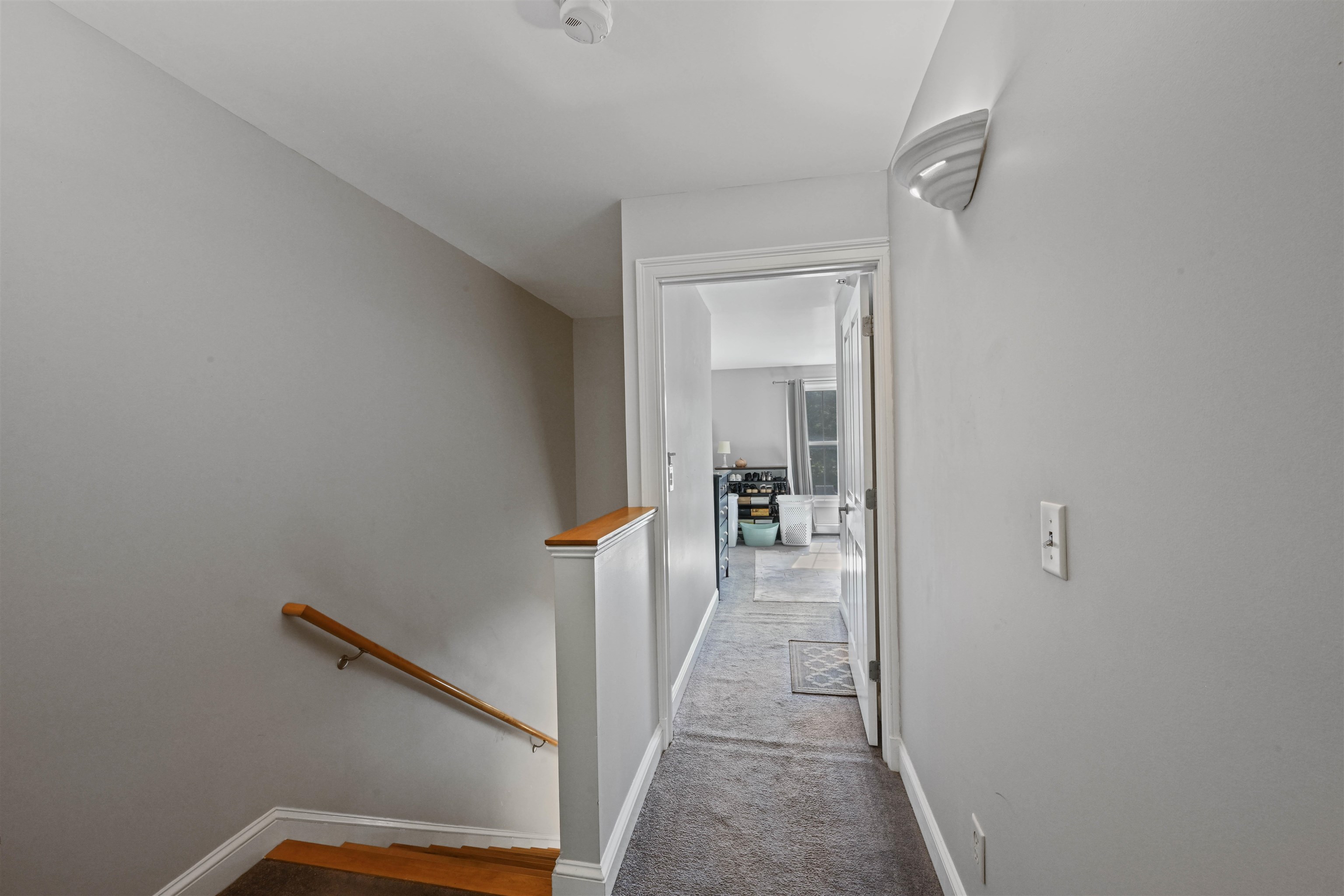 1044 North Avenue photo 12
