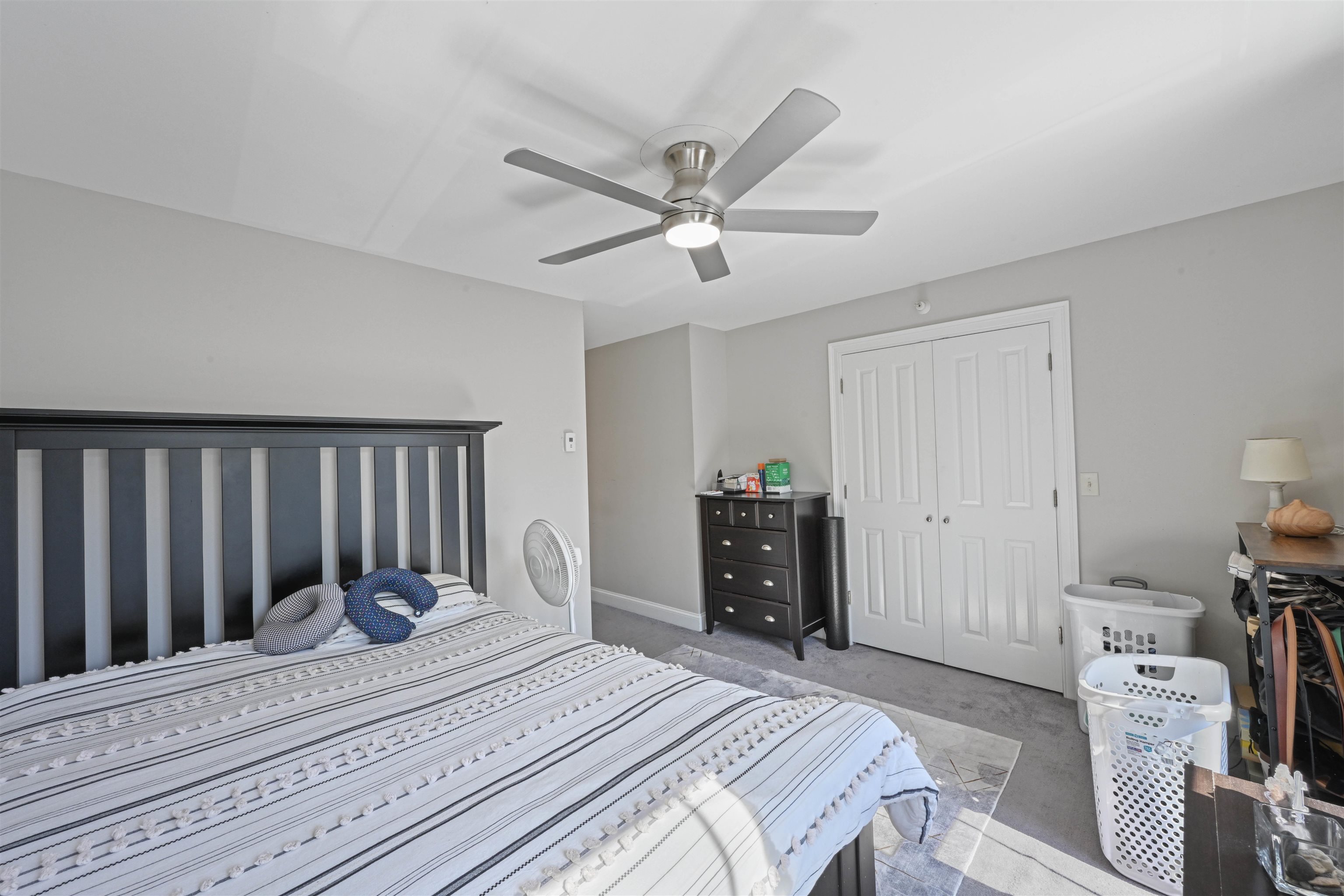 1044 North Avenue photo 19