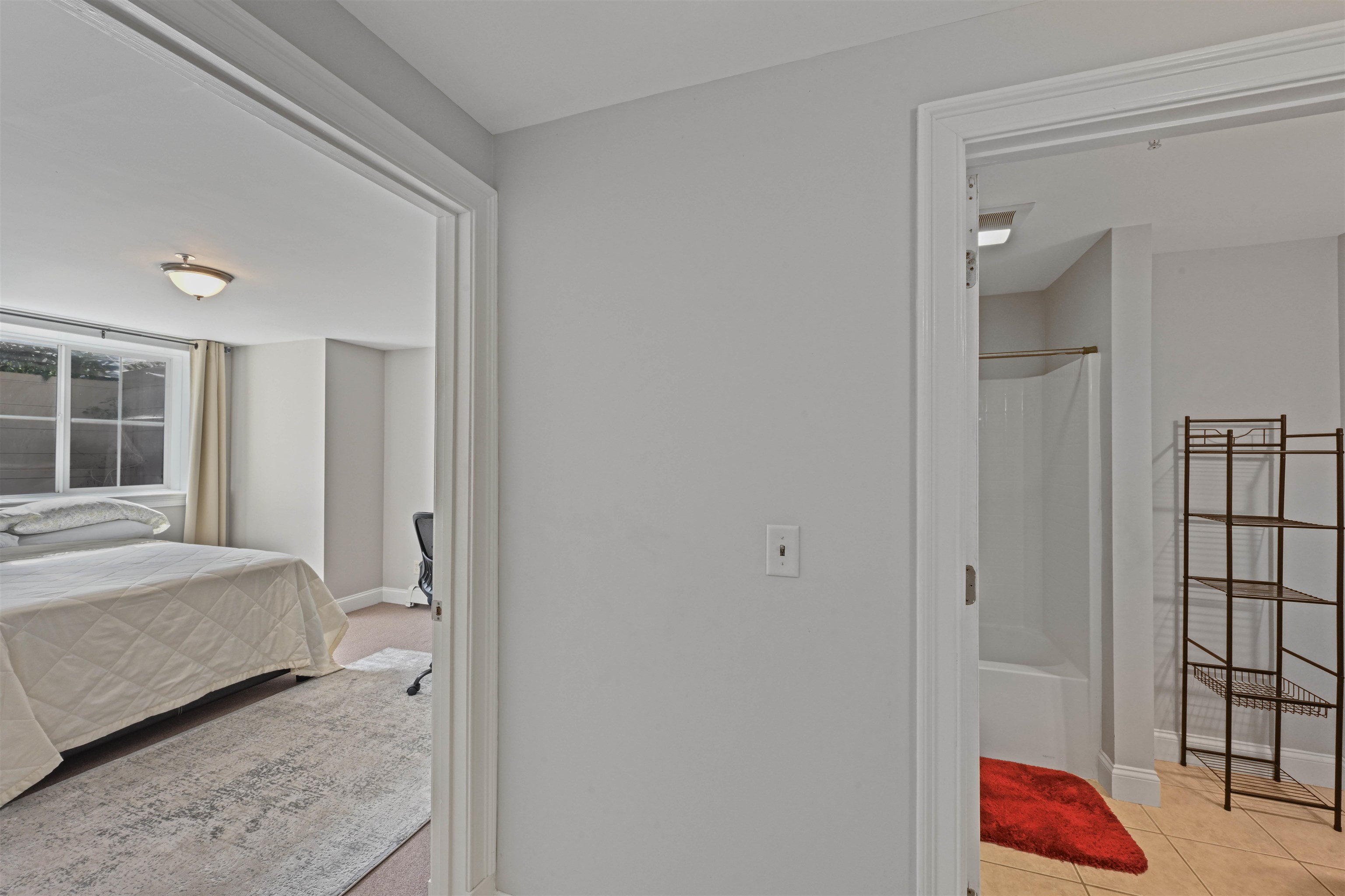 1044 North Avenue photo 21