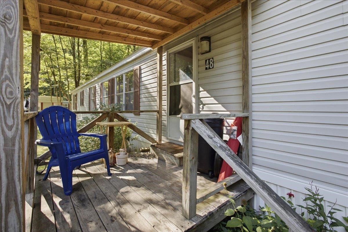 48 Lexington Road photo 22