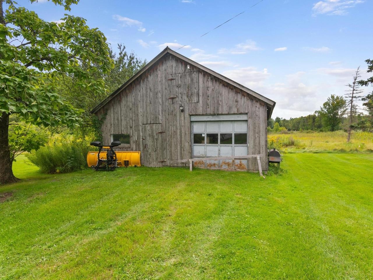 89 Ferry Road photo 29