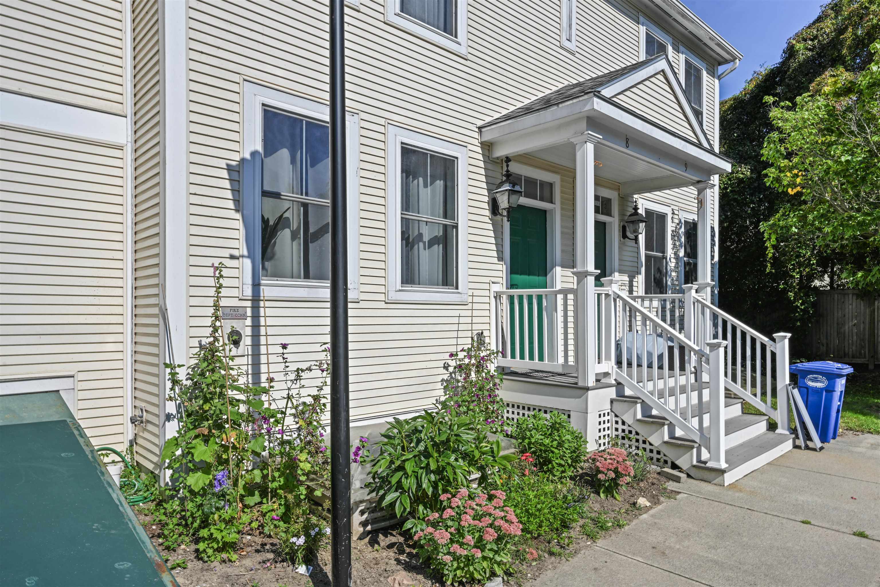 1044 North Avenue photo 29