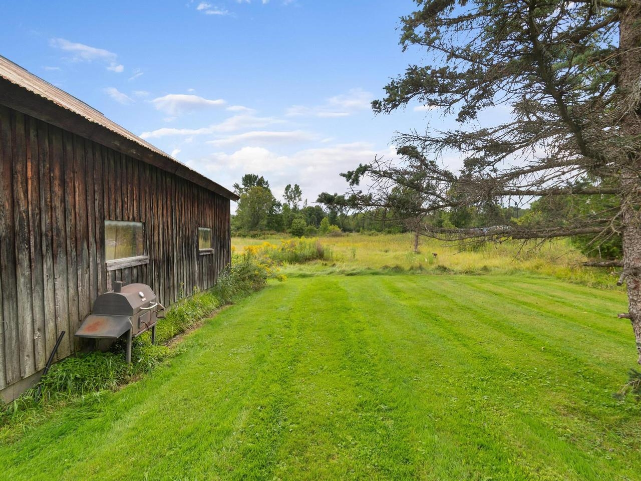 89 Ferry Road photo 31
