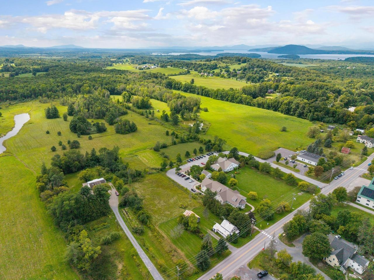 89 Ferry Road photo 33