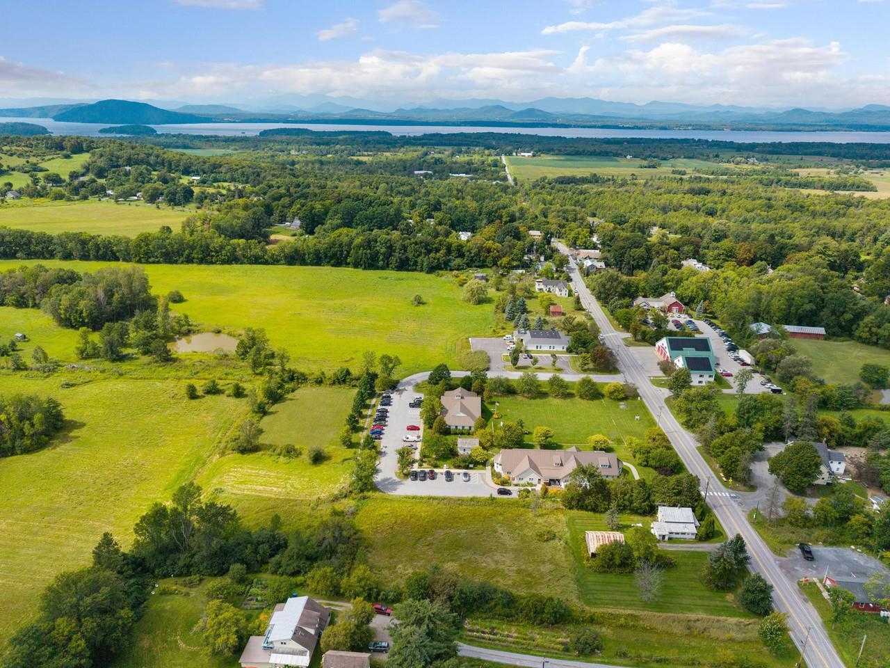89 Ferry Road photo 37