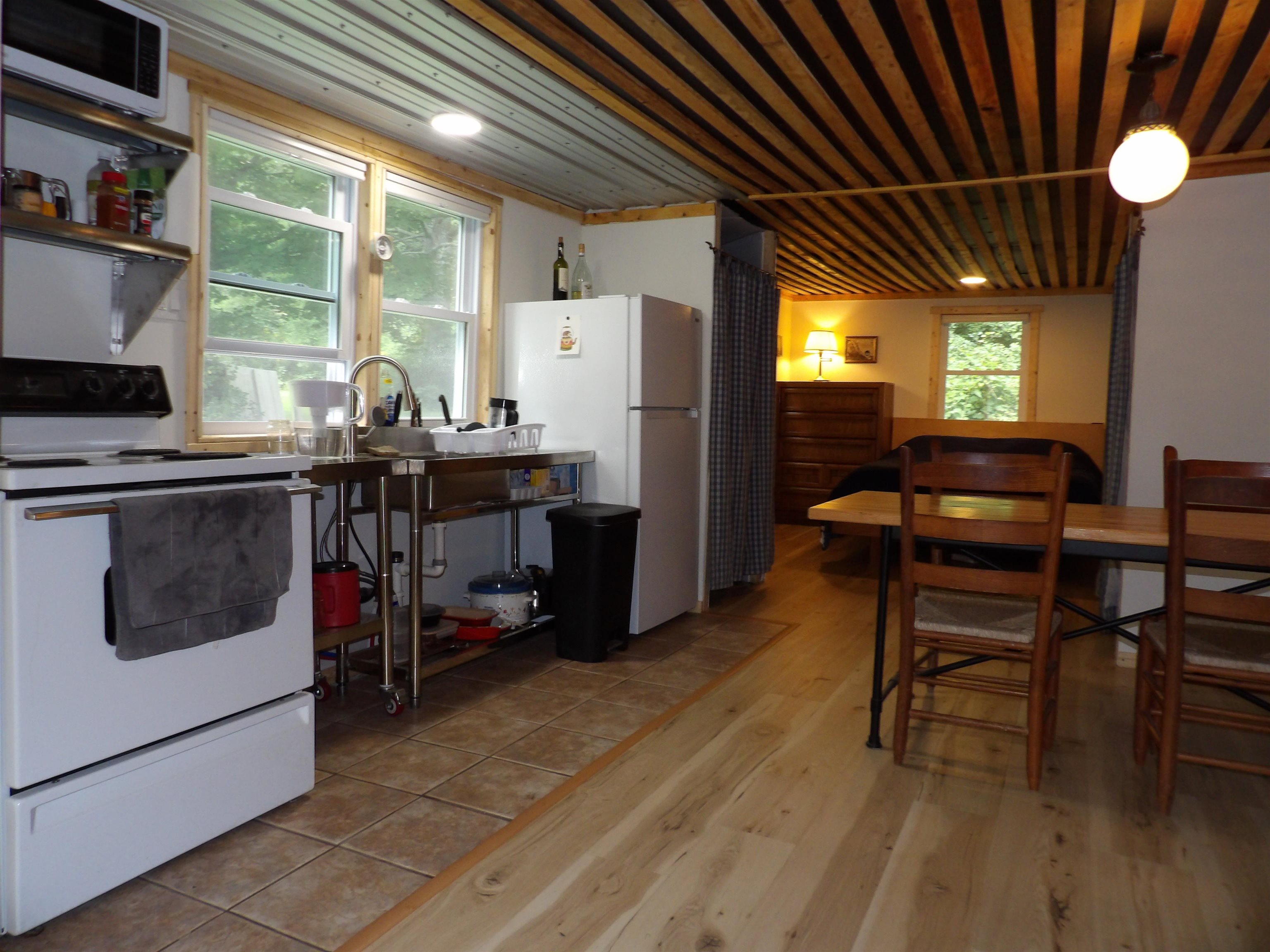 210 Mumford Drive photo 18