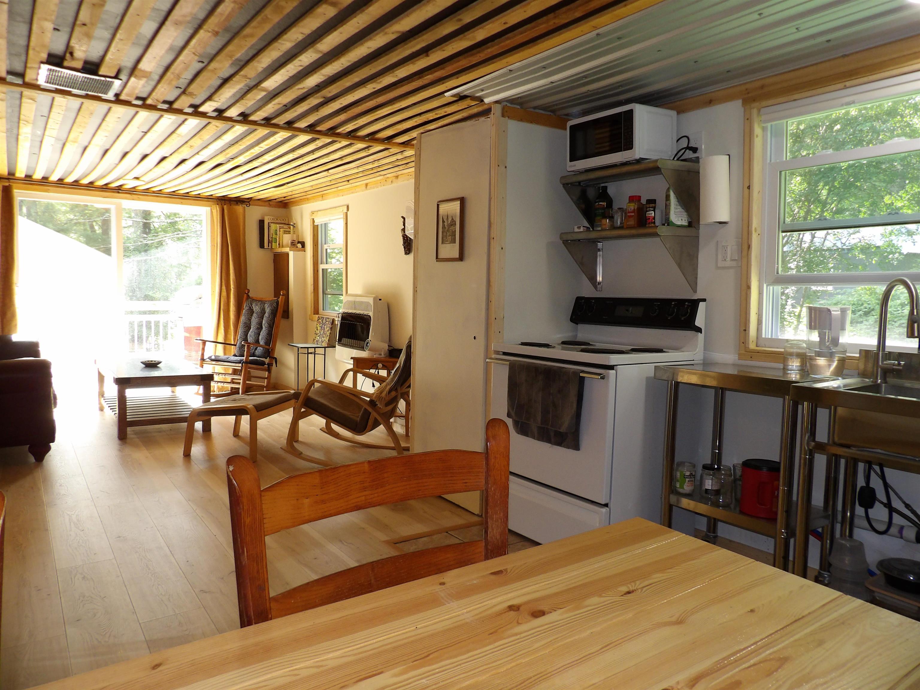 210 Mumford Drive photo 22