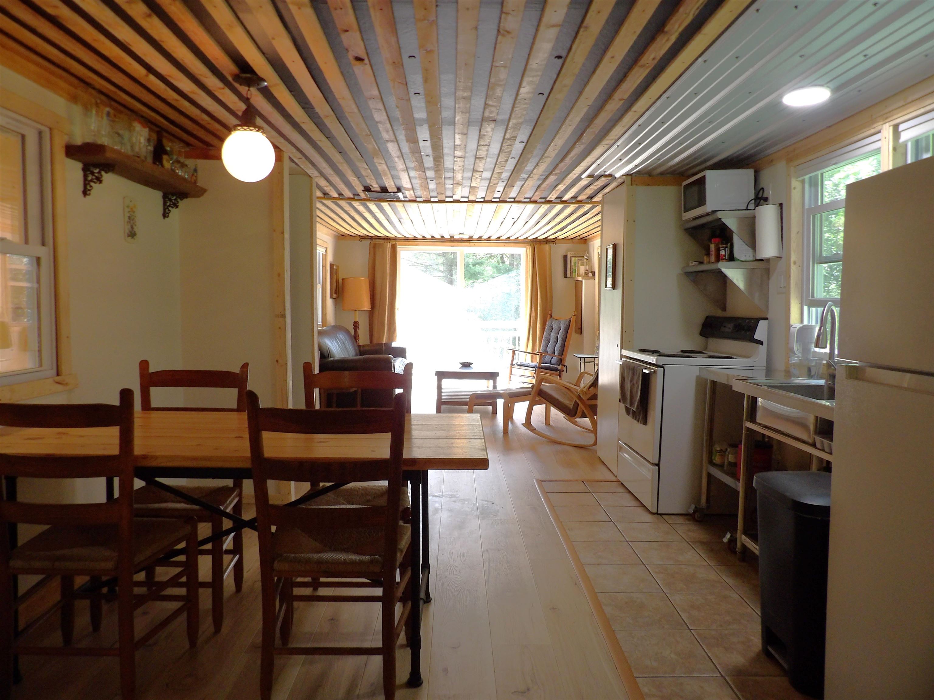 210 Mumford Drive photo 25