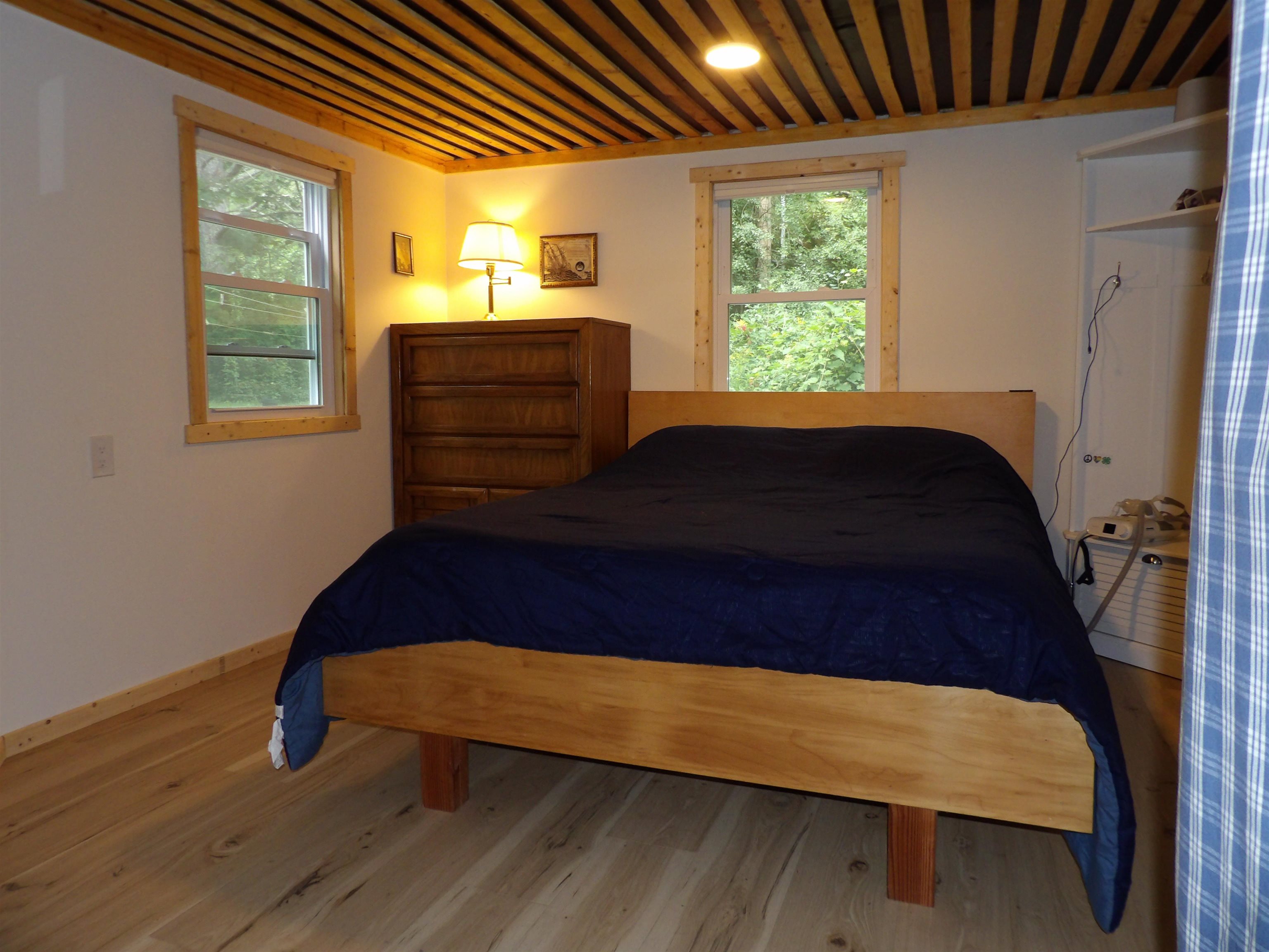 210 Mumford Drive photo 28