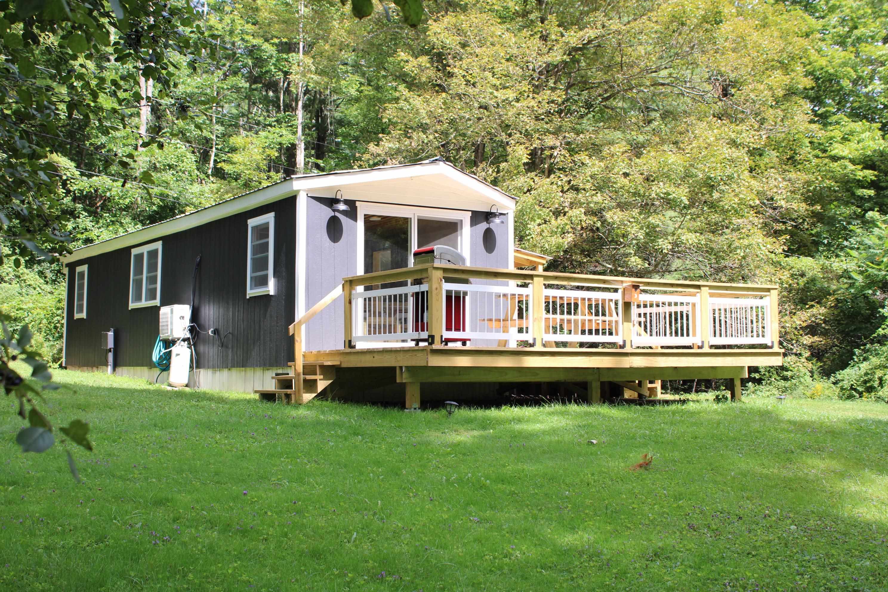 210 Mumford Drive photo 4