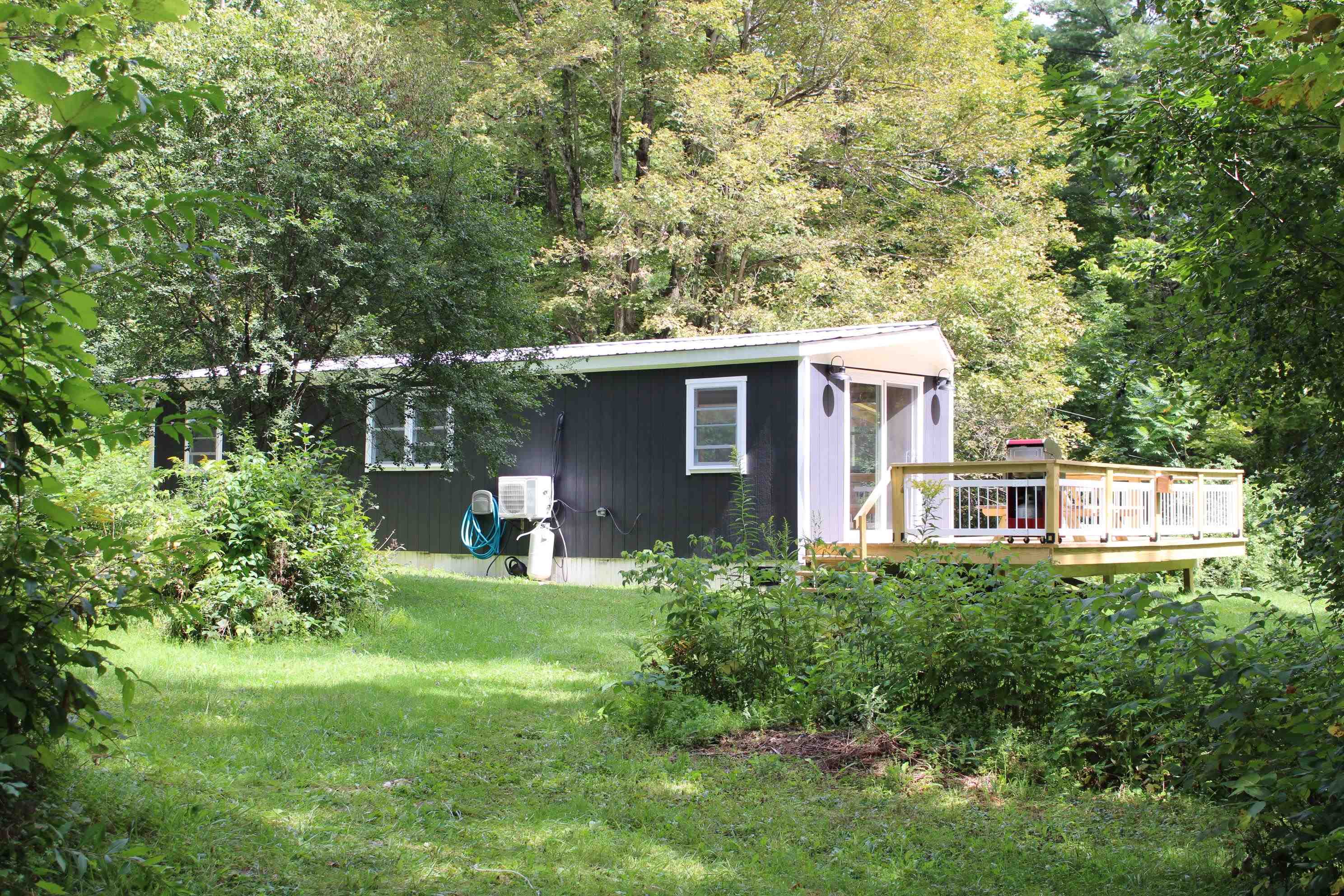 210 Mumford Drive photo 5