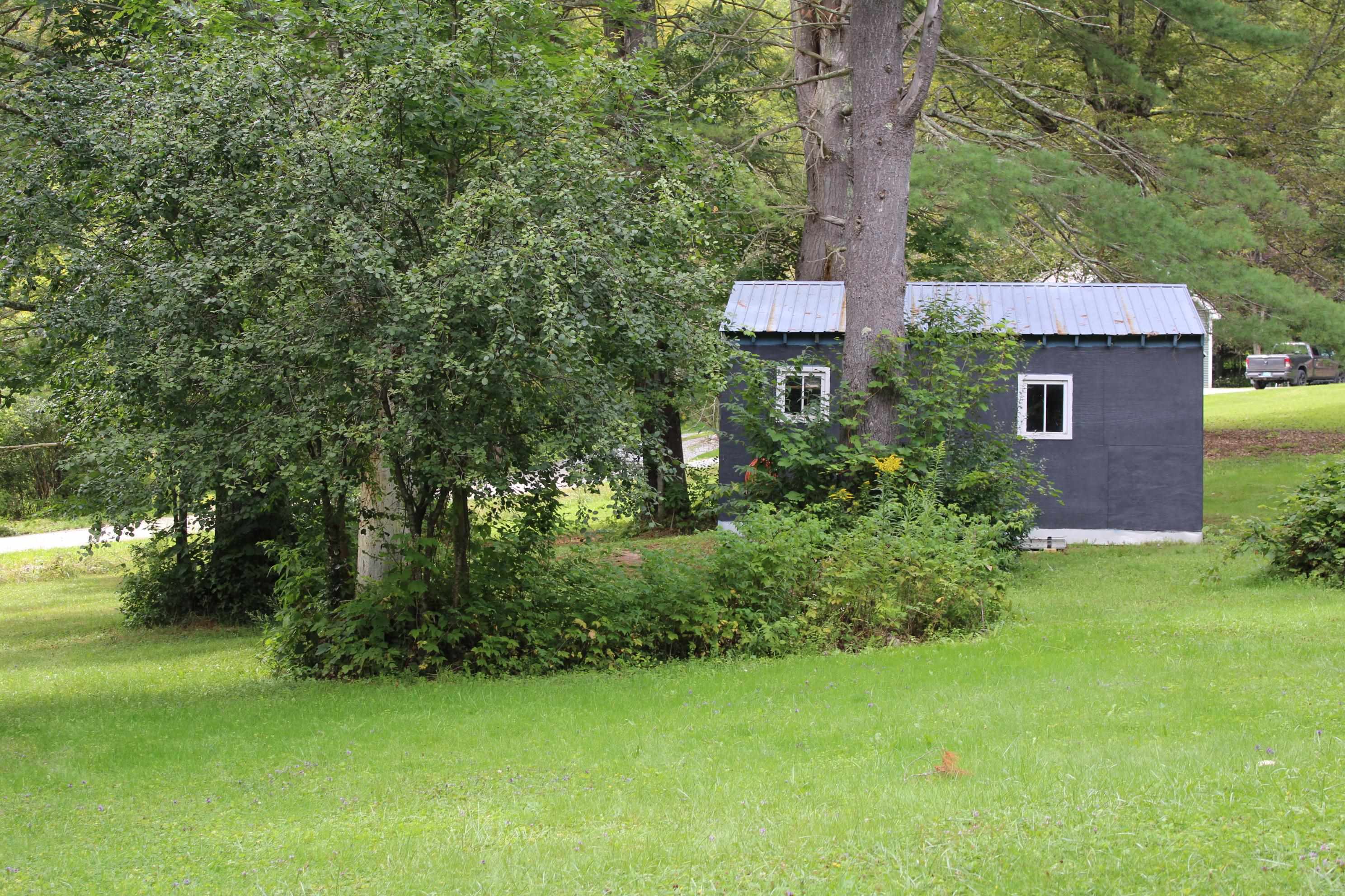 210 Mumford Drive photo 8