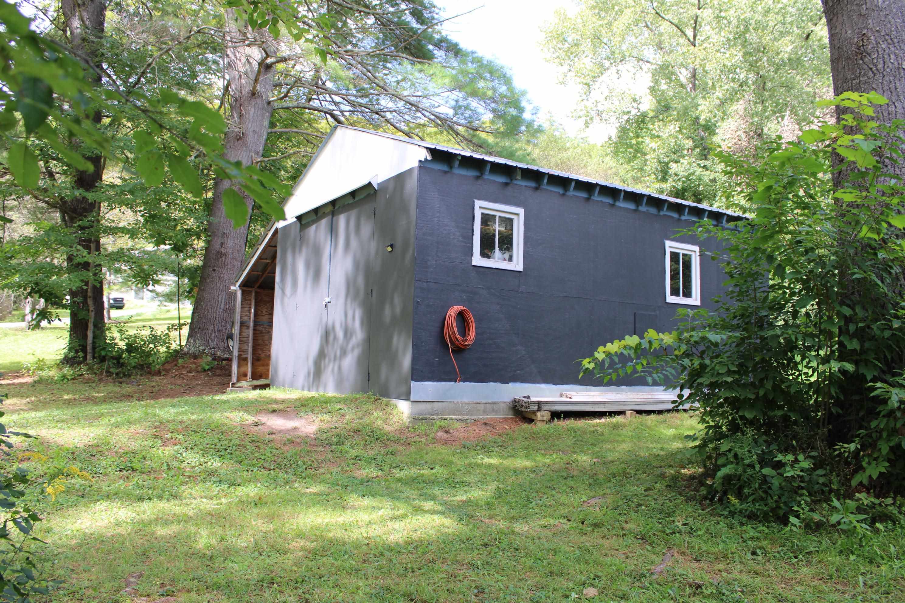 210 Mumford Drive photo 9