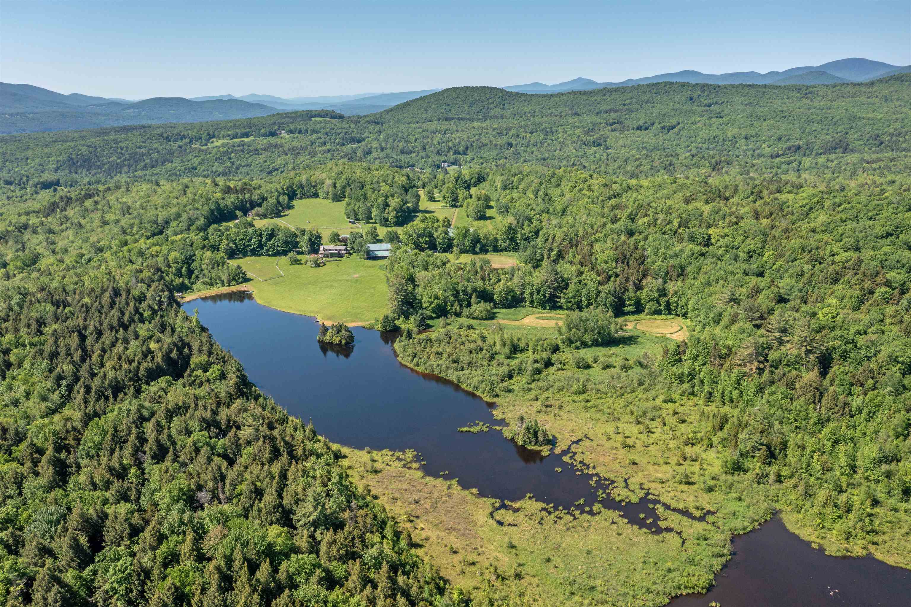 Single Family in Morristown VT