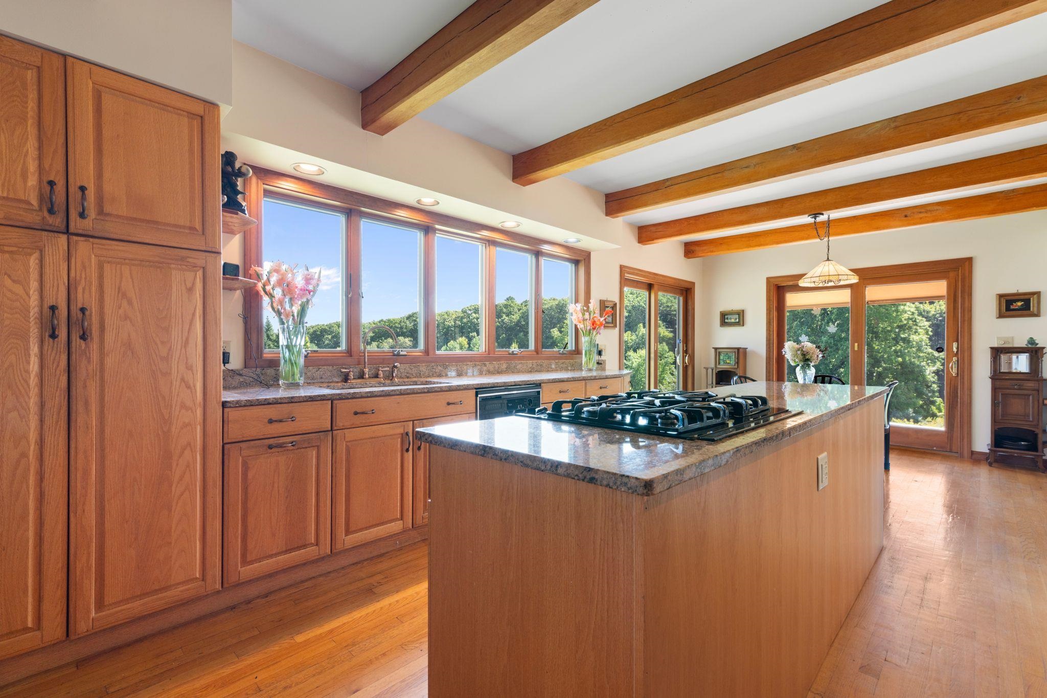 47 Oak Hill Drive photo 12