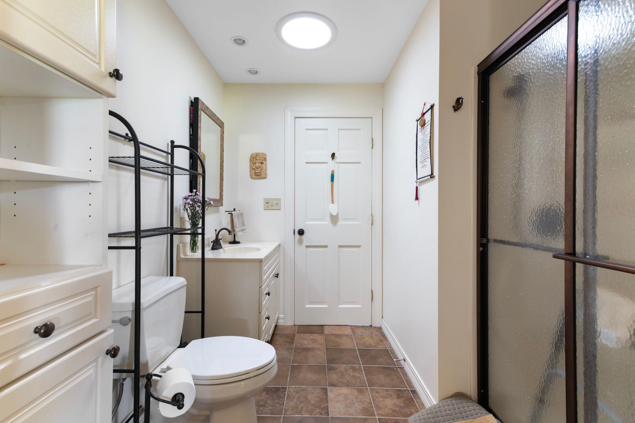 47 Oak Hill Drive photo 16