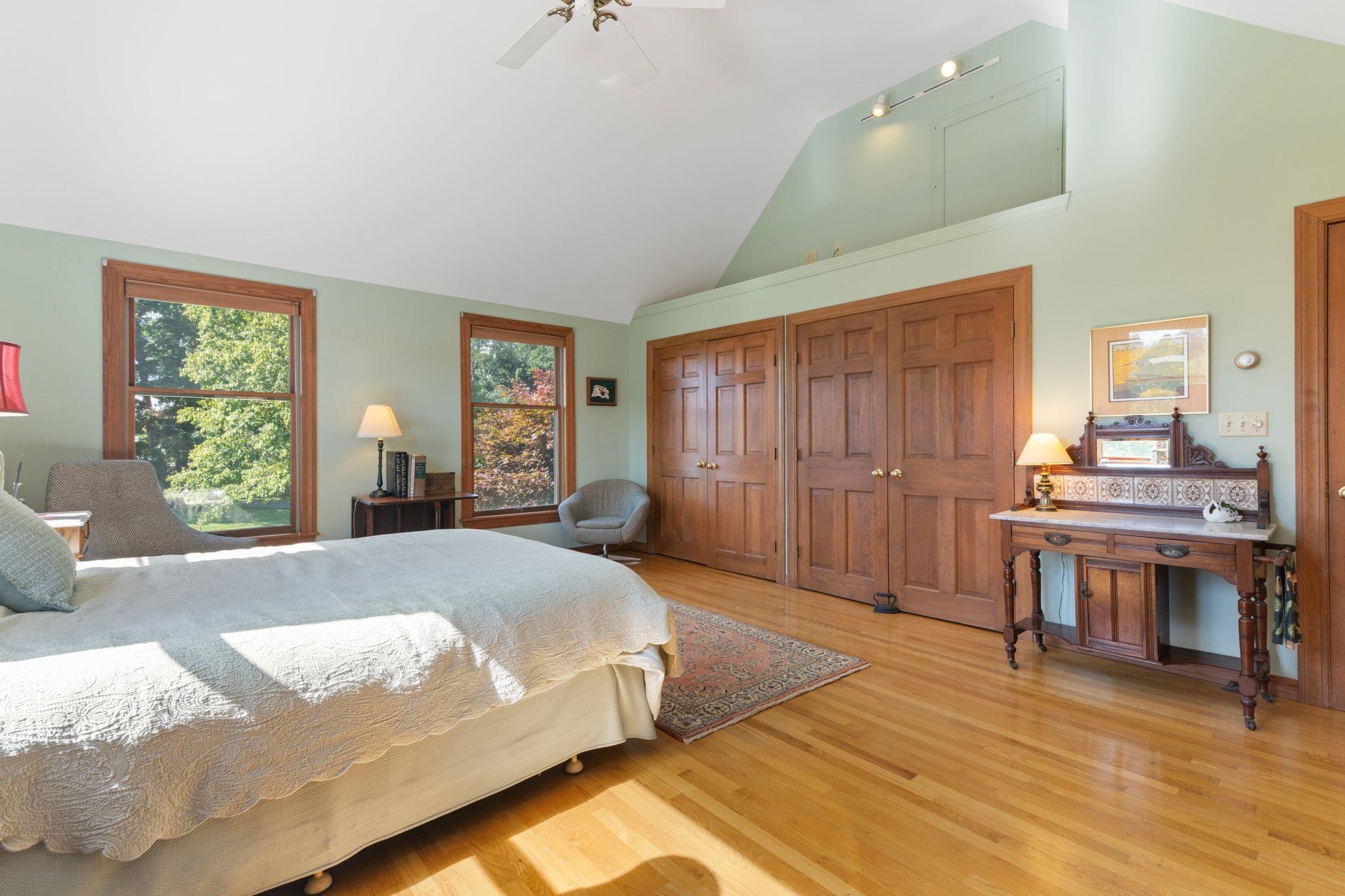 47 Oak Hill Drive photo 19