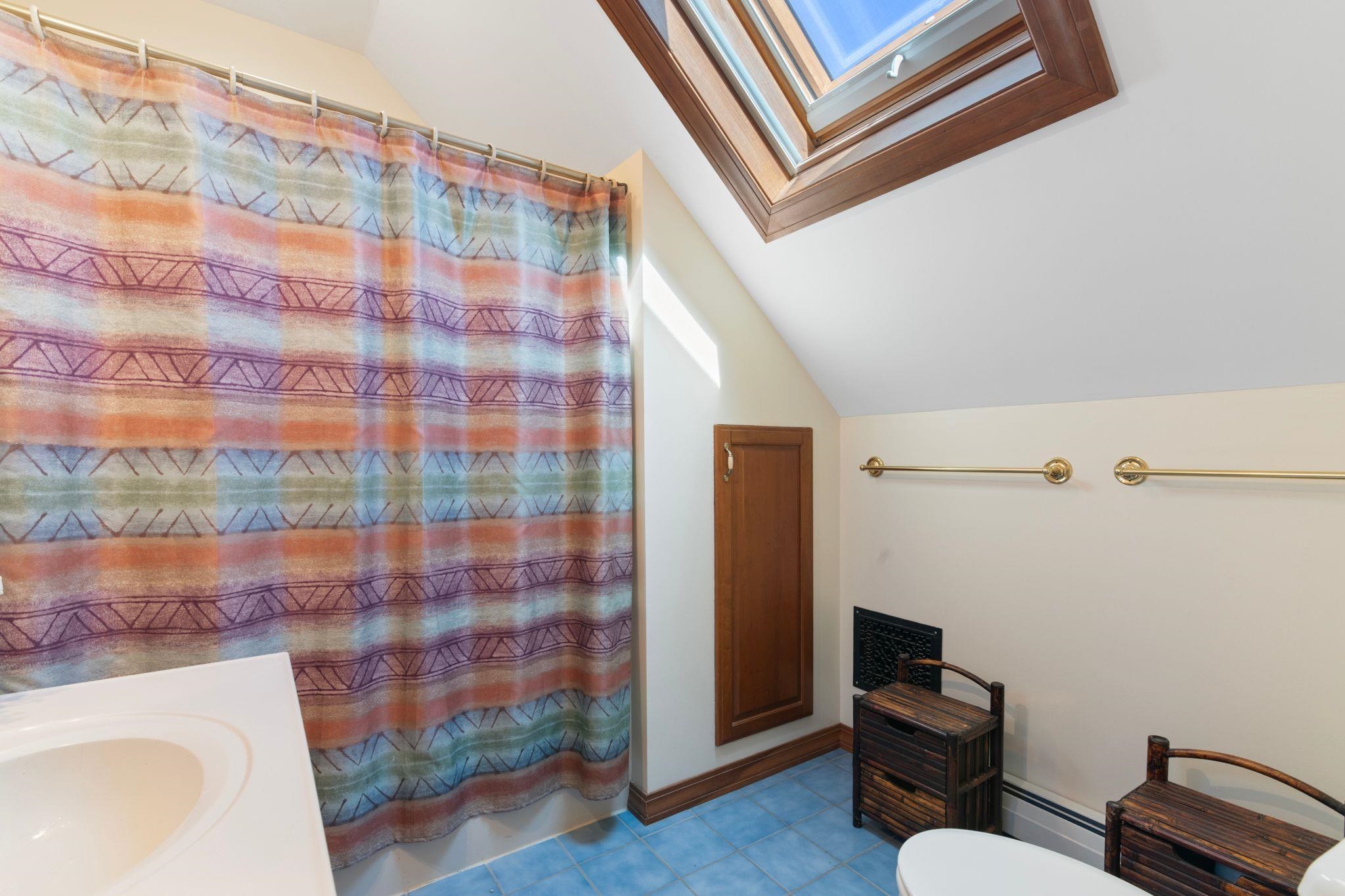 47 Oak Hill Drive photo 24