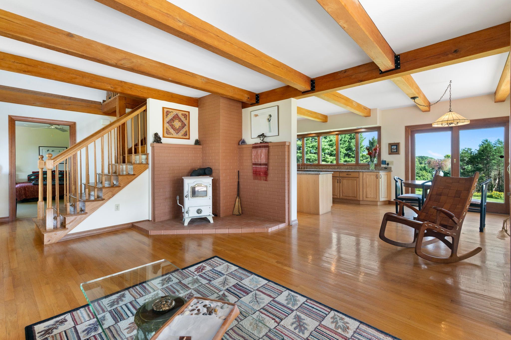 47 Oak Hill Drive photo 5