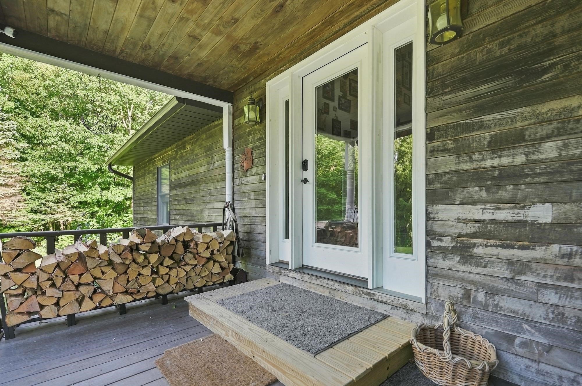 143 Machia Hill Road photo 5