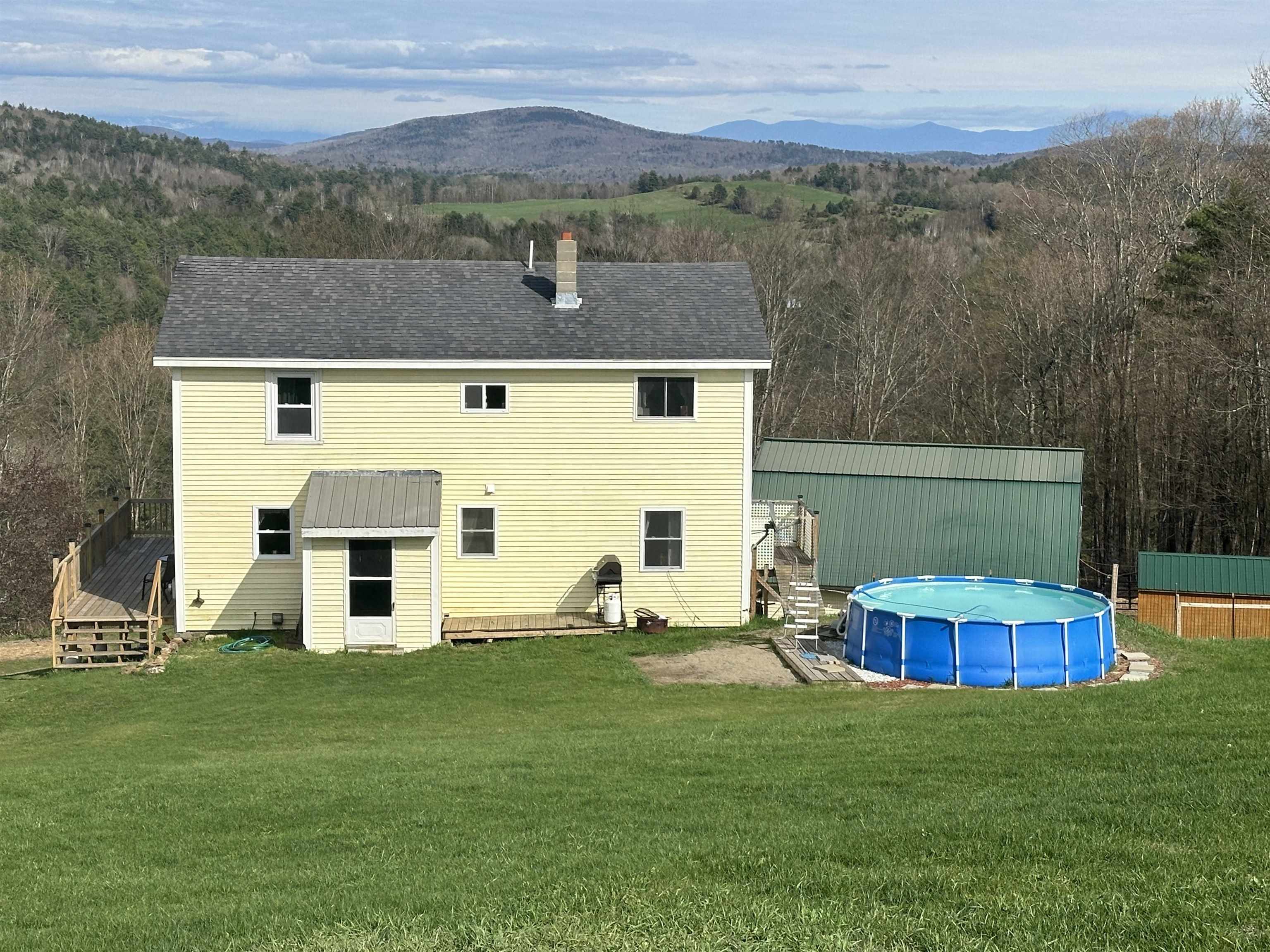 Single Family in Danville VT