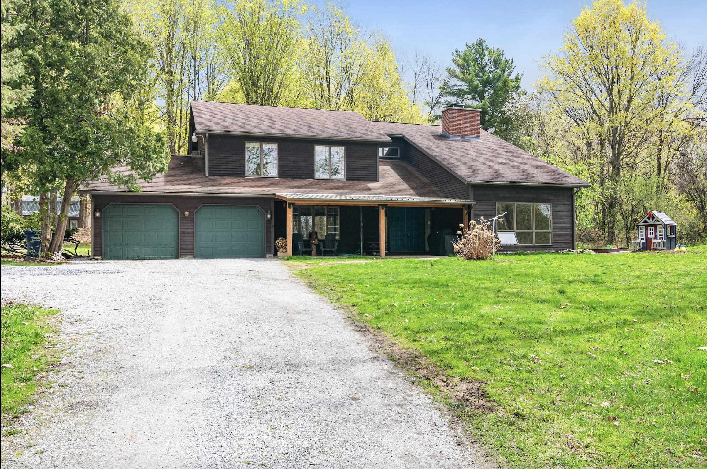 near 215 Lakeview Drive North Hero, VT 05747 Property 4