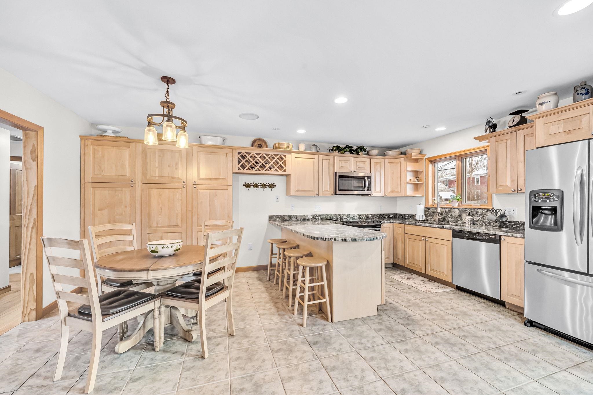 near 115 Country Hill Brattleboro, VT 05301 Property 1