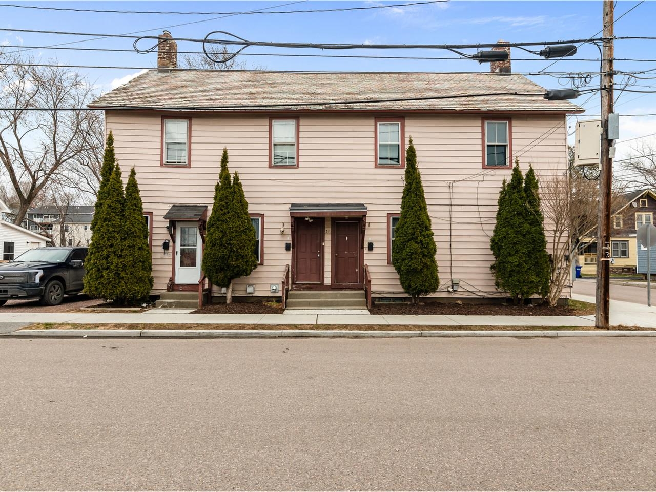 near 25 Intervale Avenue Burlington, VT 05401 Property 1