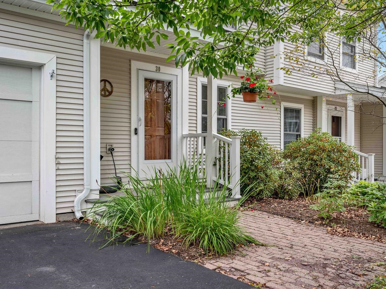 30 Mansfield Lane photo 3