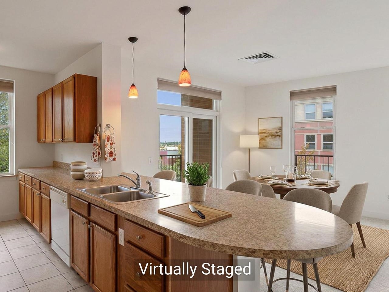 410 Farrell Street photo 10
