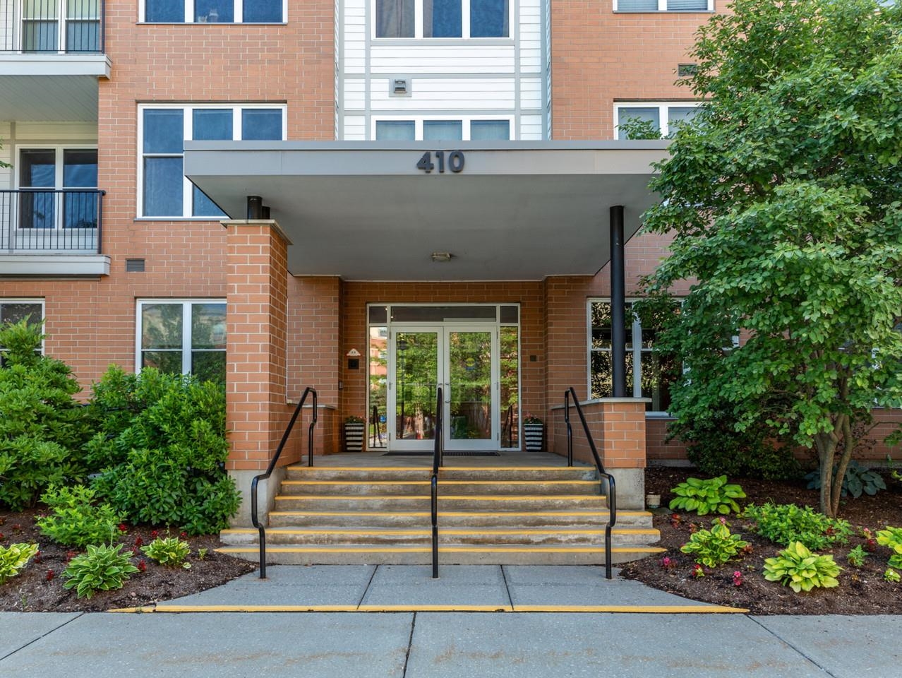 410 Farrell Street photo 2