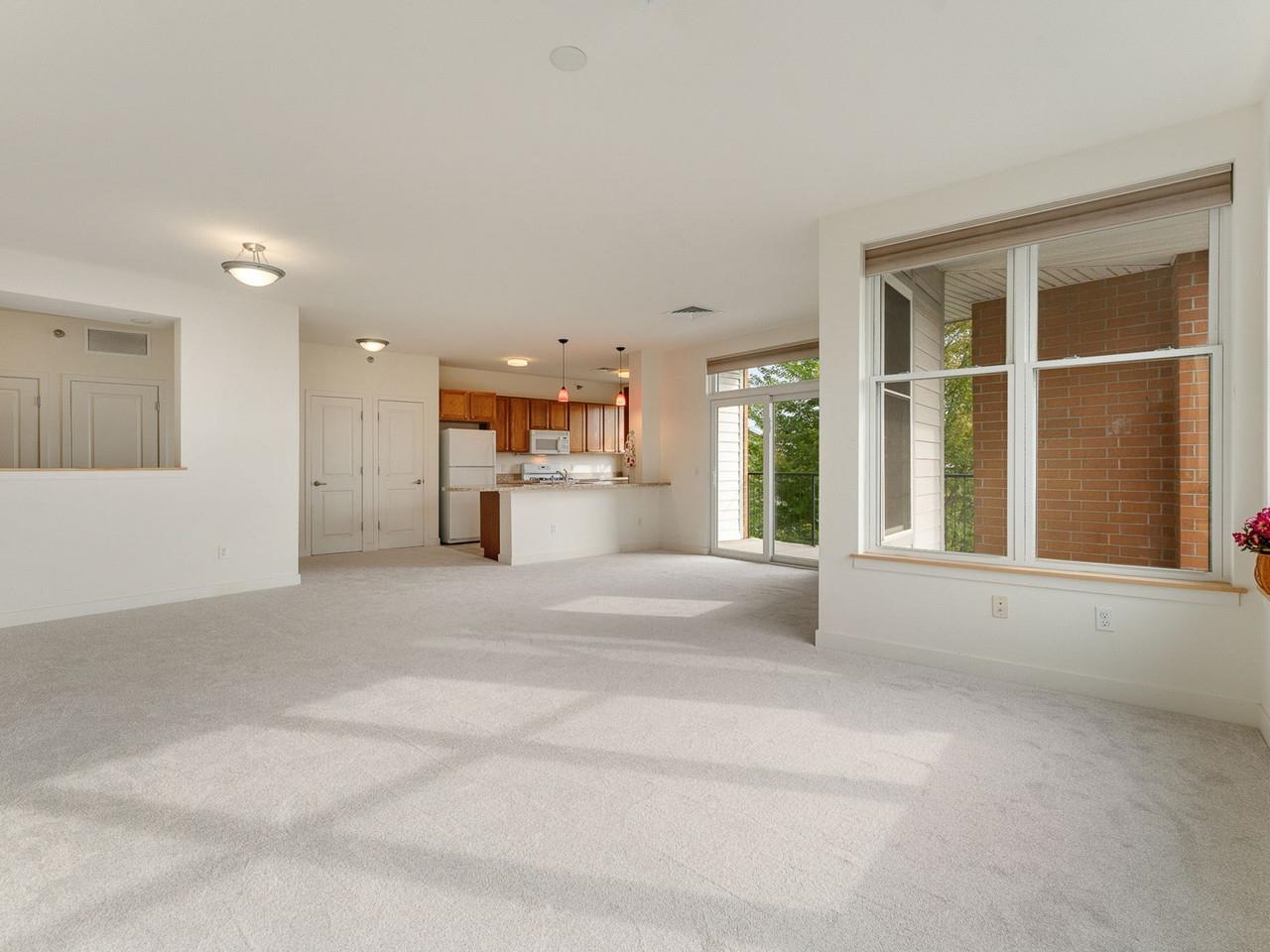 410 Farrell Street photo 34
