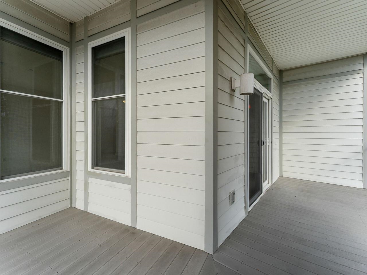 410 Farrell Street photo 36