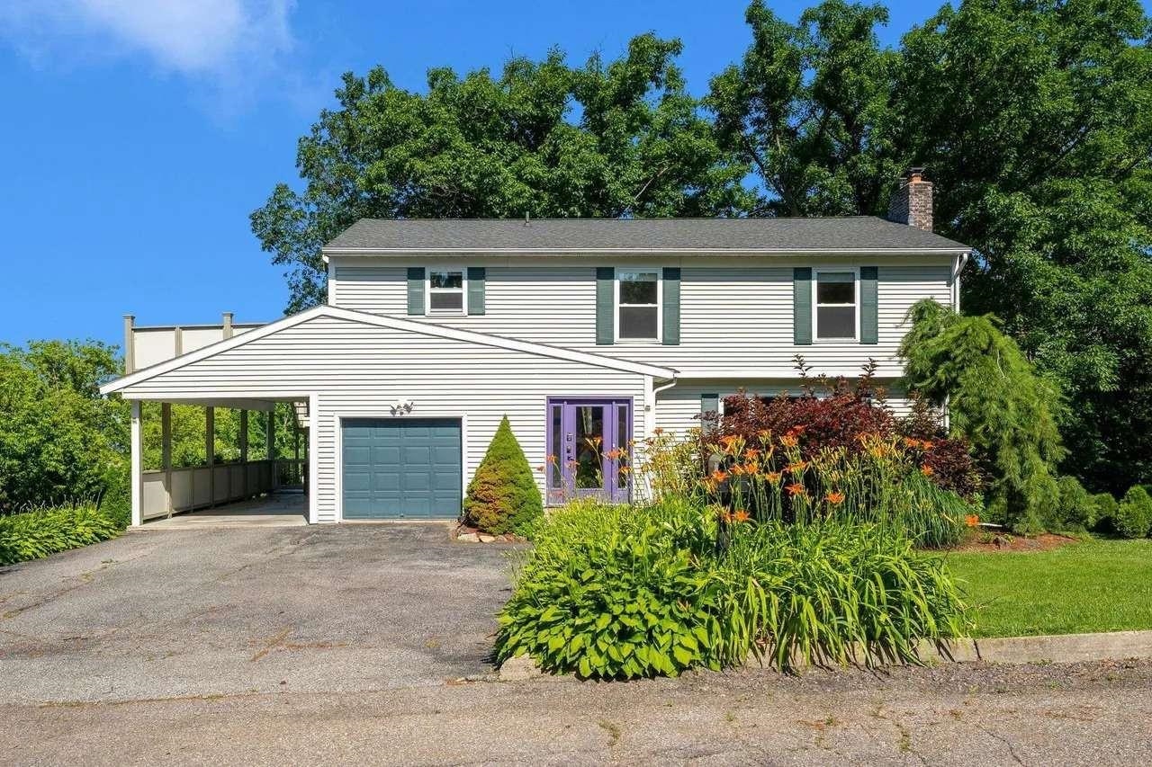 near 125 Cambrian Way Burlington, VT 05401 Property 2