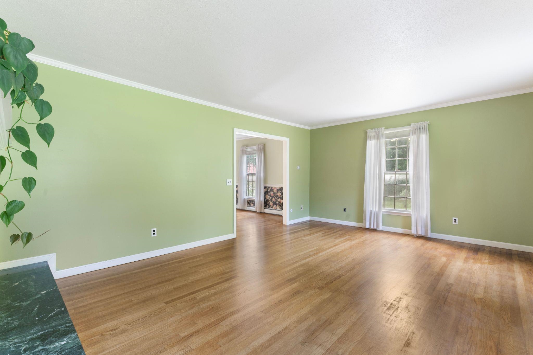 354 Orchard Street photo 10