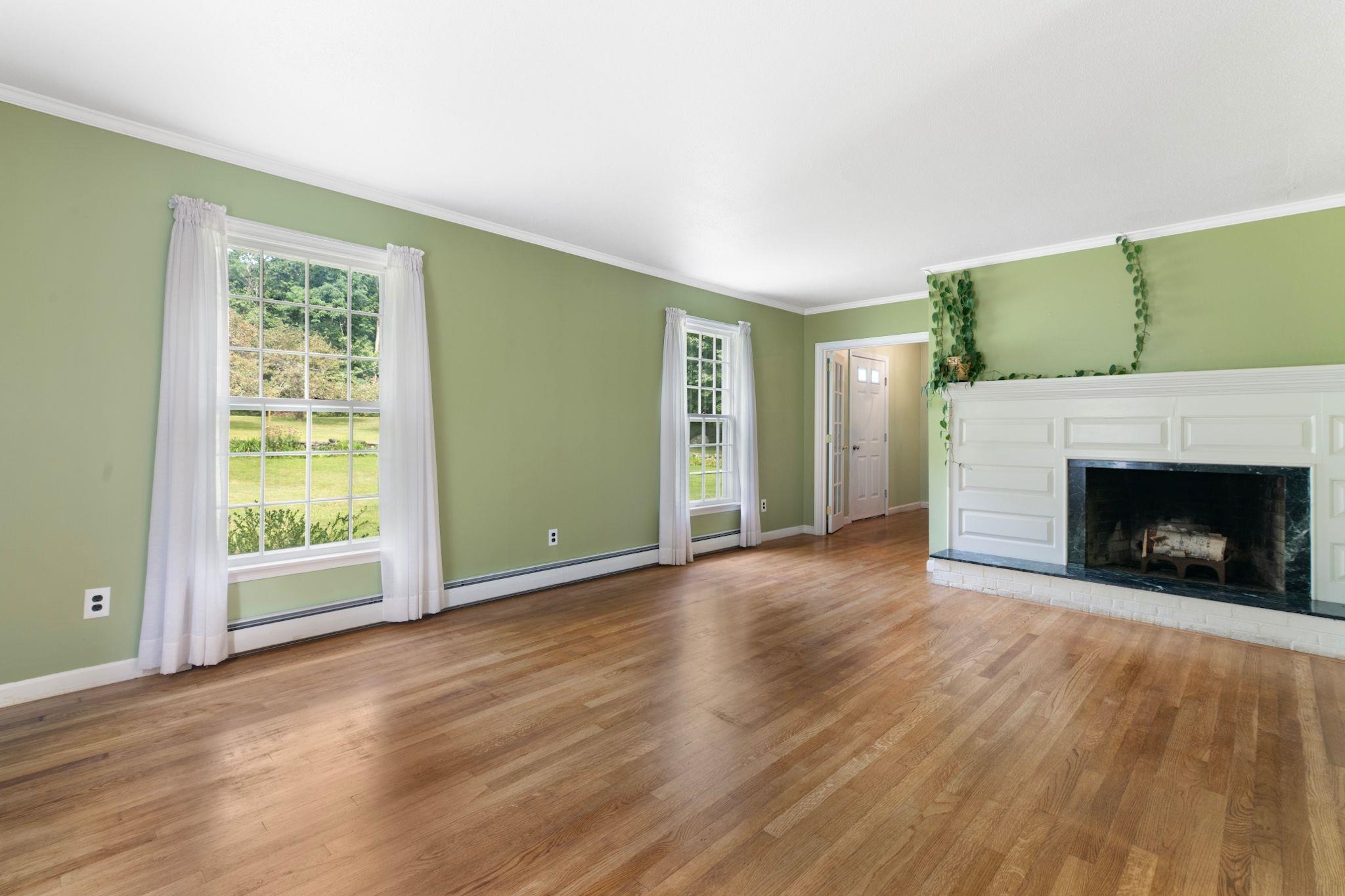 354 Orchard Street photo 13