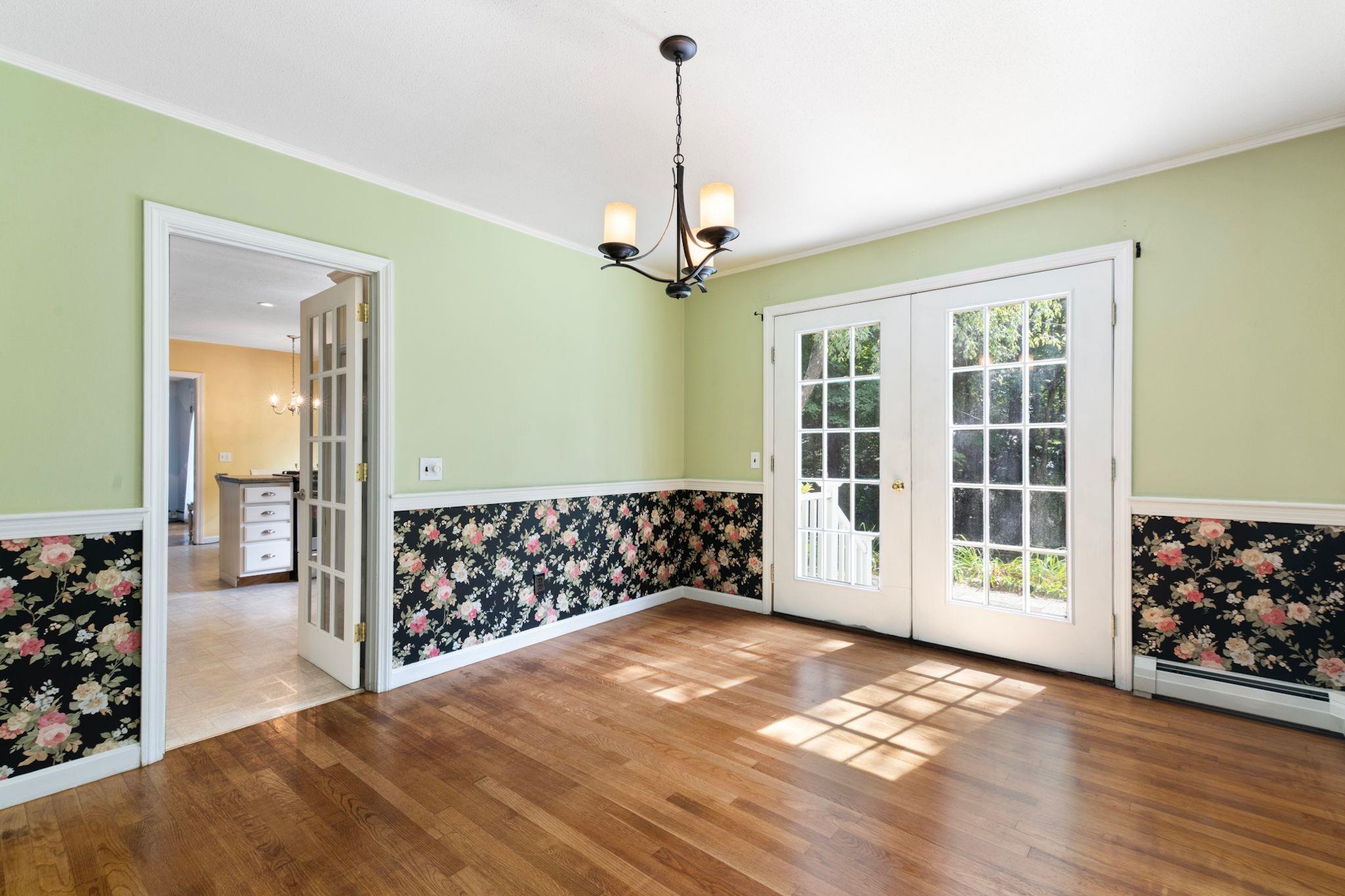 354 Orchard Street photo 17