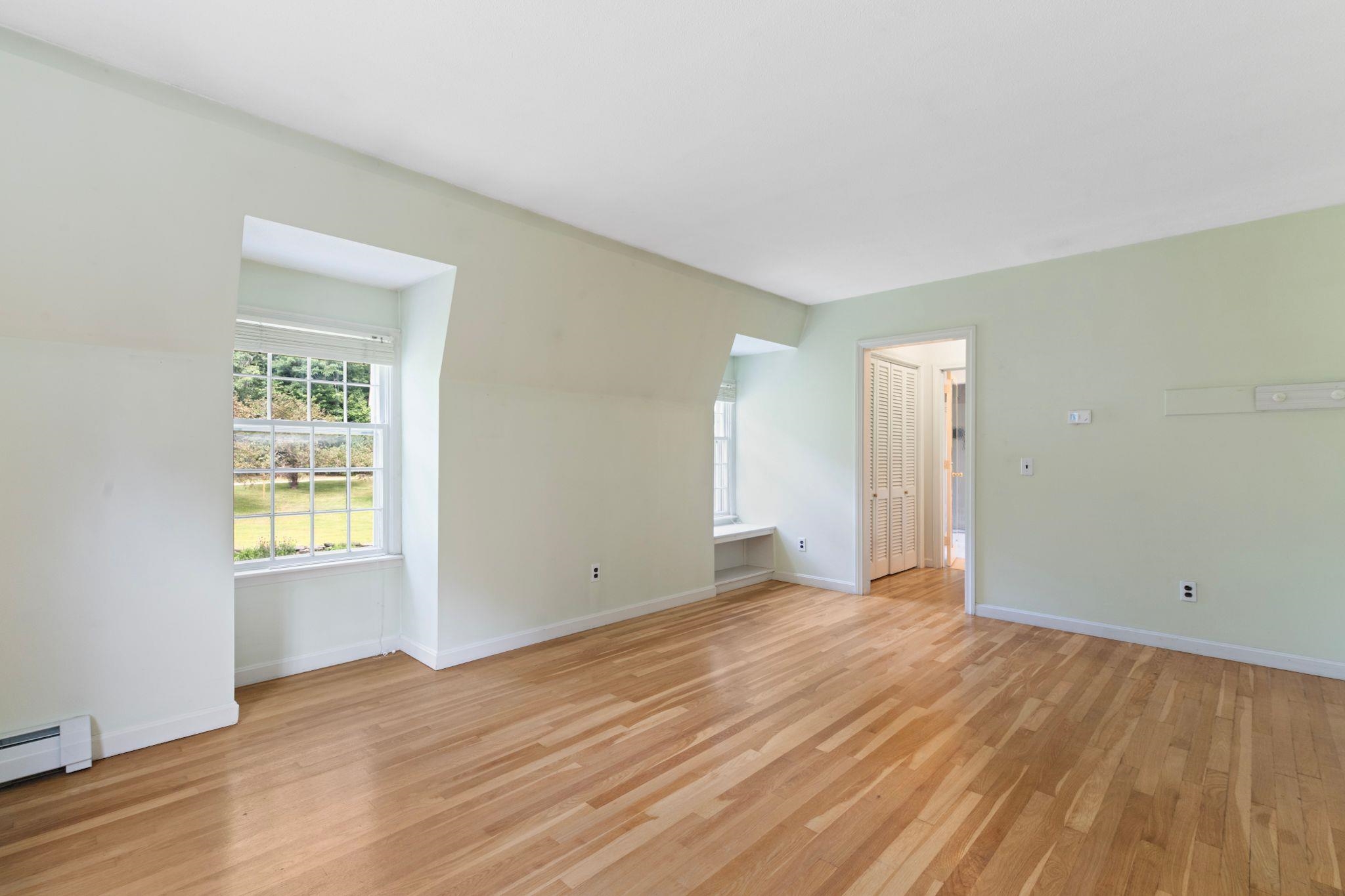 354 Orchard Street photo 20