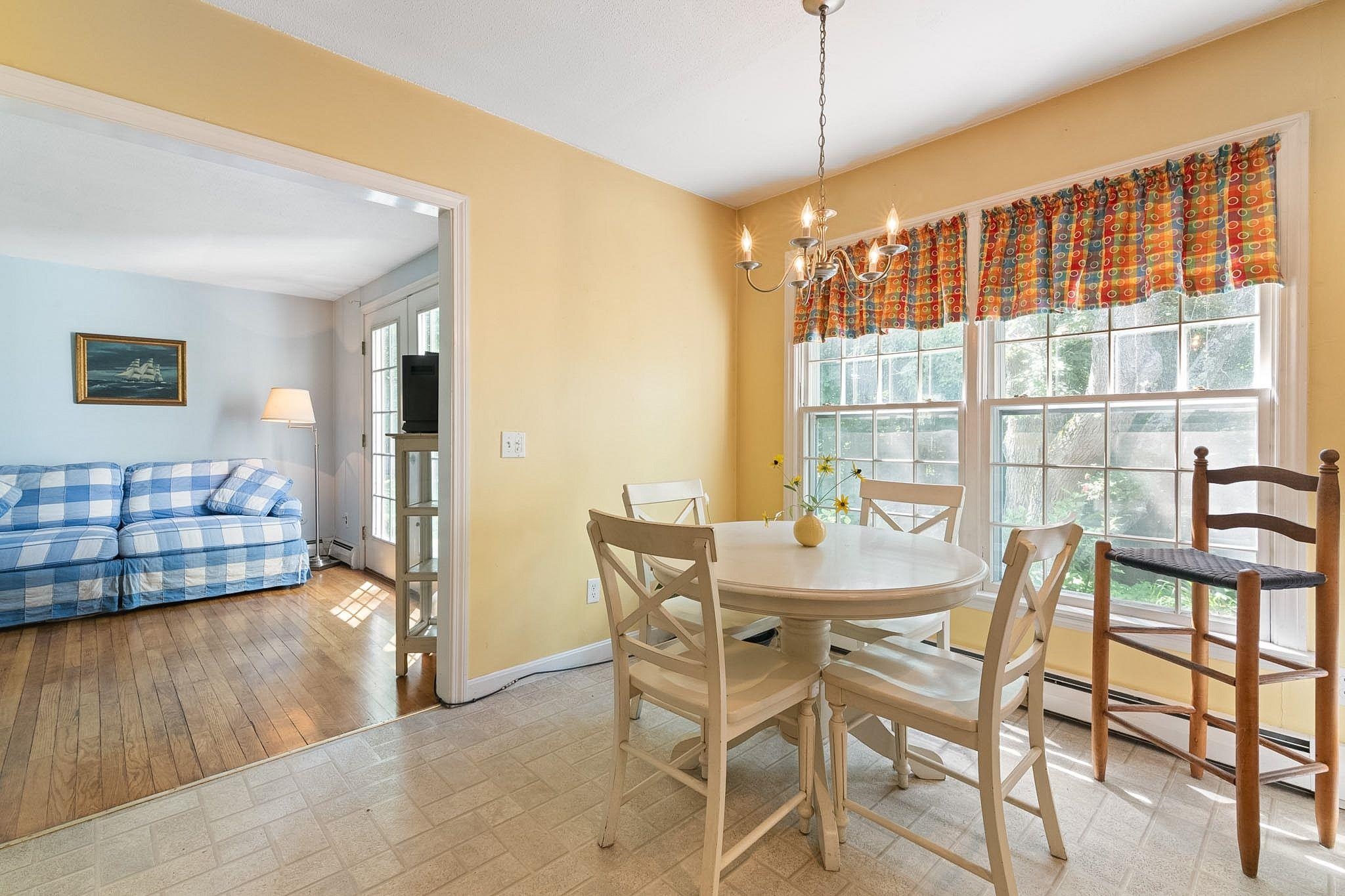 354 Orchard Street photo 5