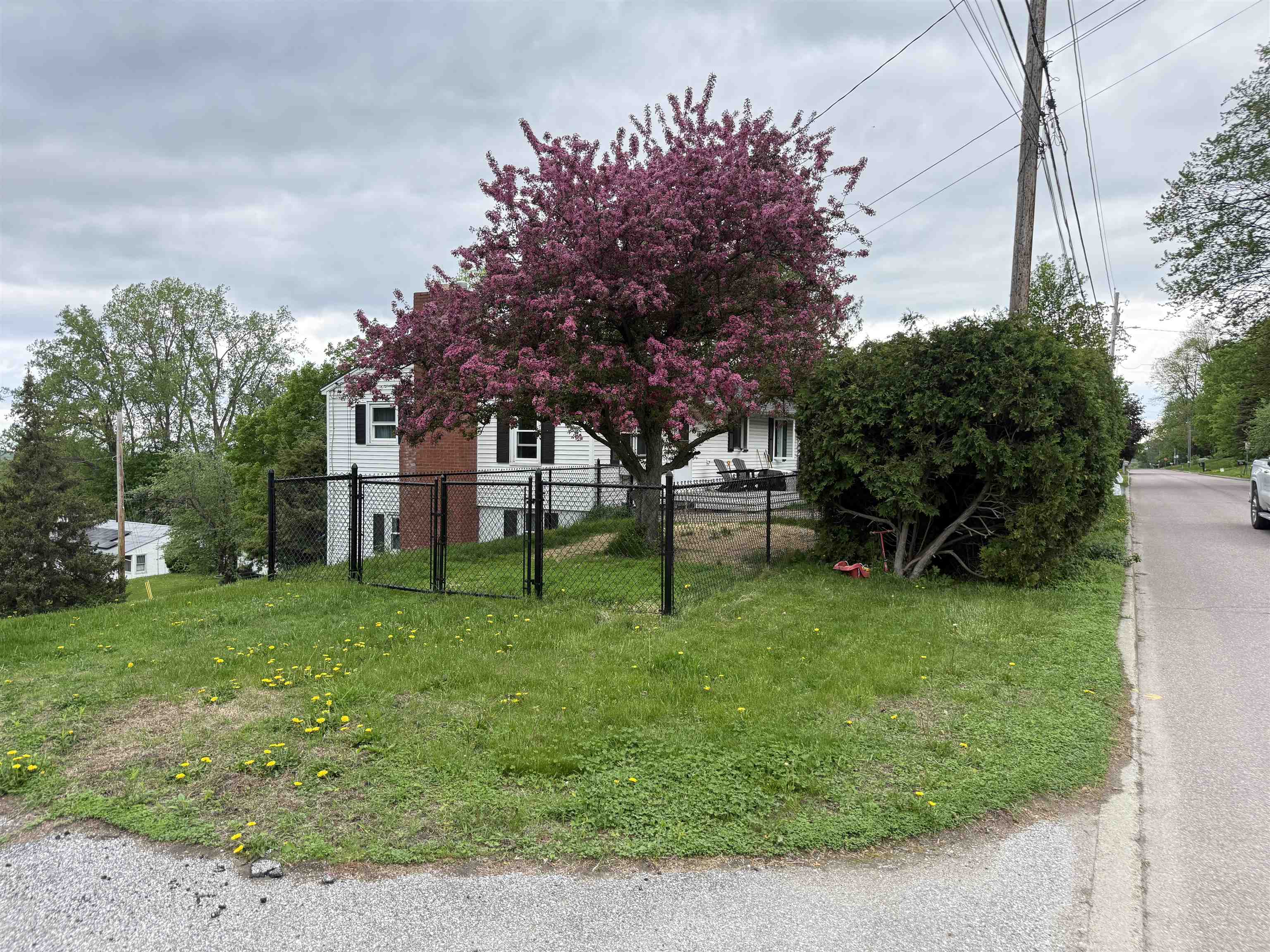 172 High Street photo 1