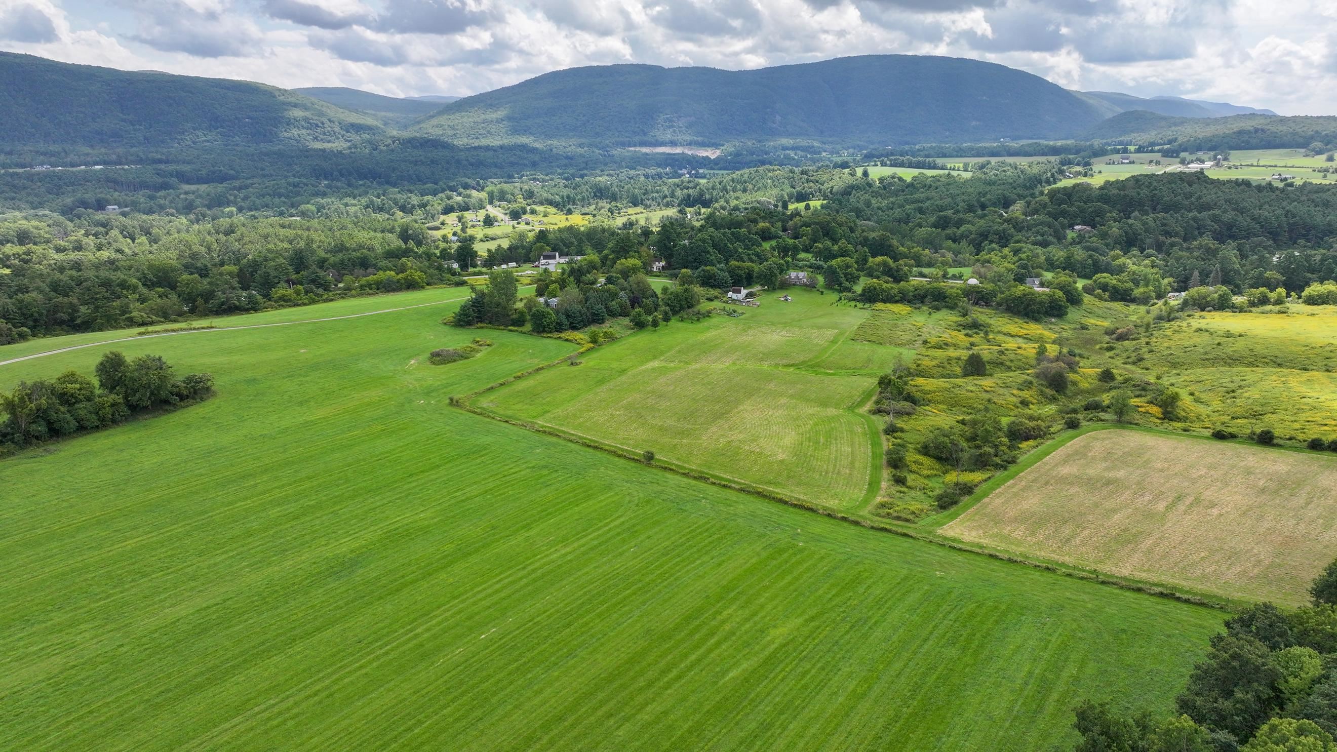 50 Fog Valley Road photo 34