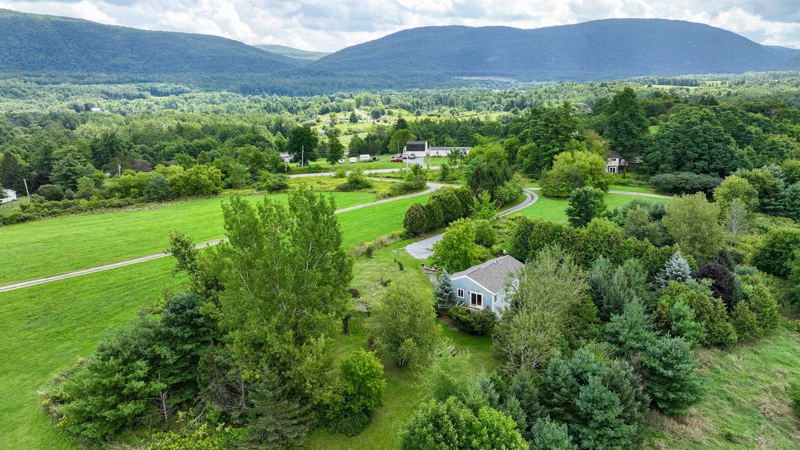 50 Fog Valley Road photo 4
