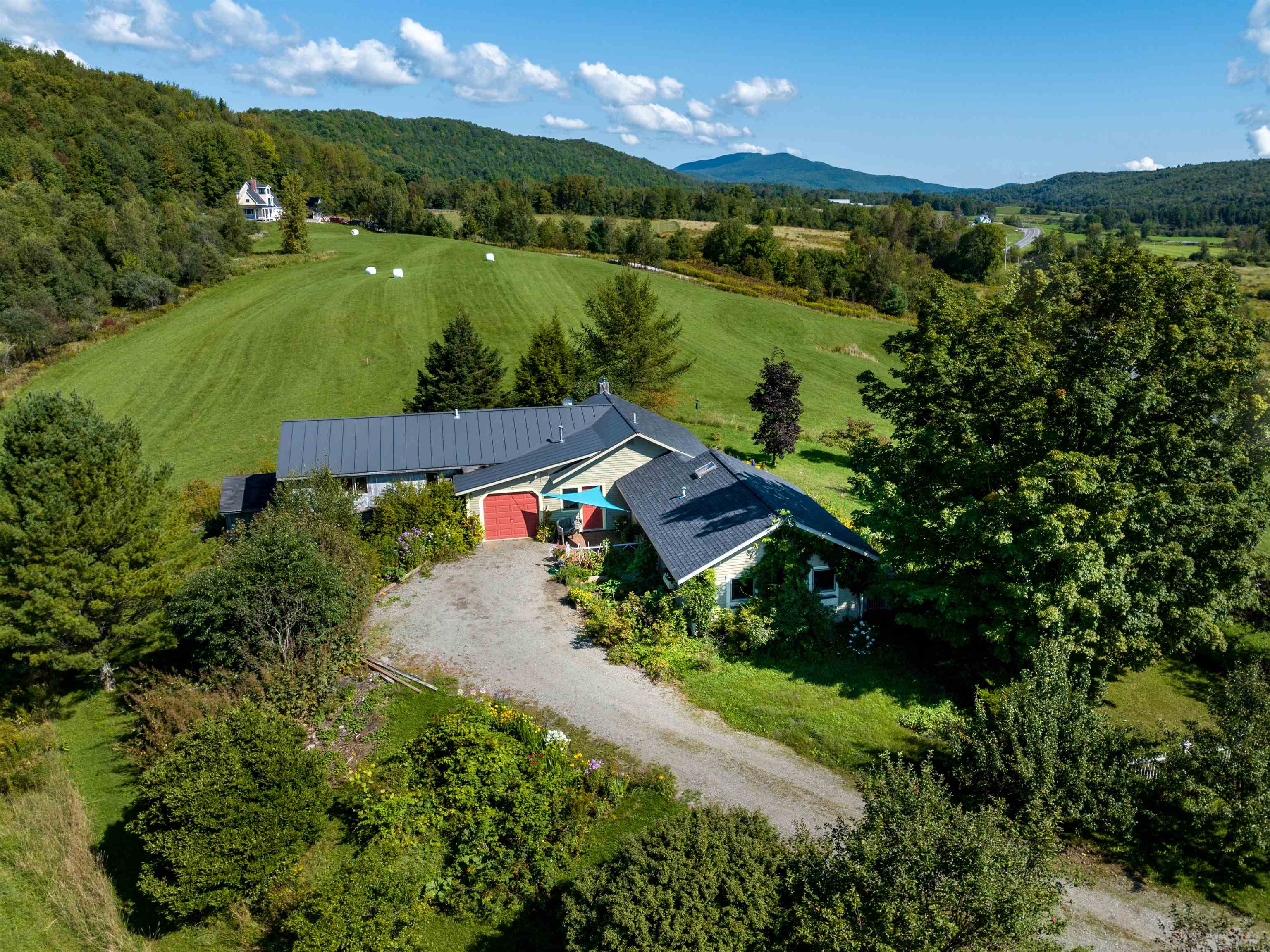 Single Family in Craftsbury VT