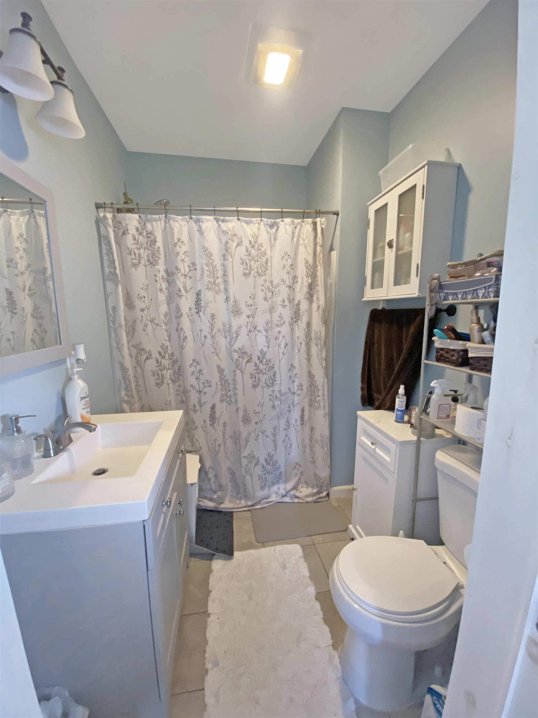 12 Chaplin Avenue photo 13