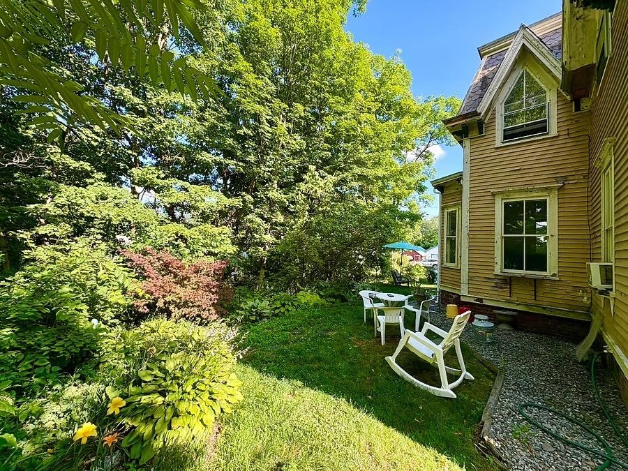 59 Highland Street photo 3