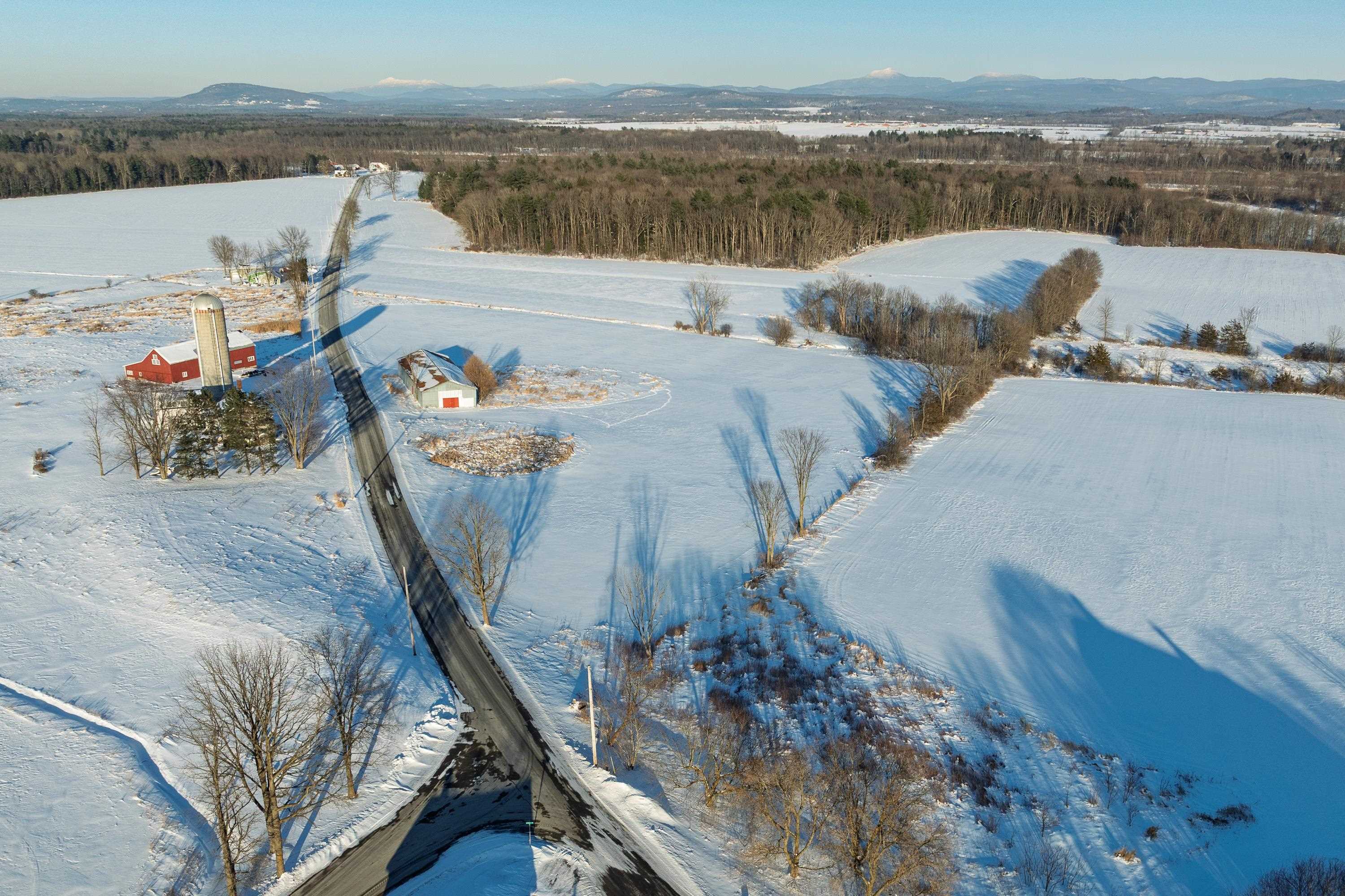 near 182 Tuppers Crossing Ferrisburgh, VT 05456 Property 3 near 182 Tuppers Crossing Ferrisburgh, VT 05456 Property 3